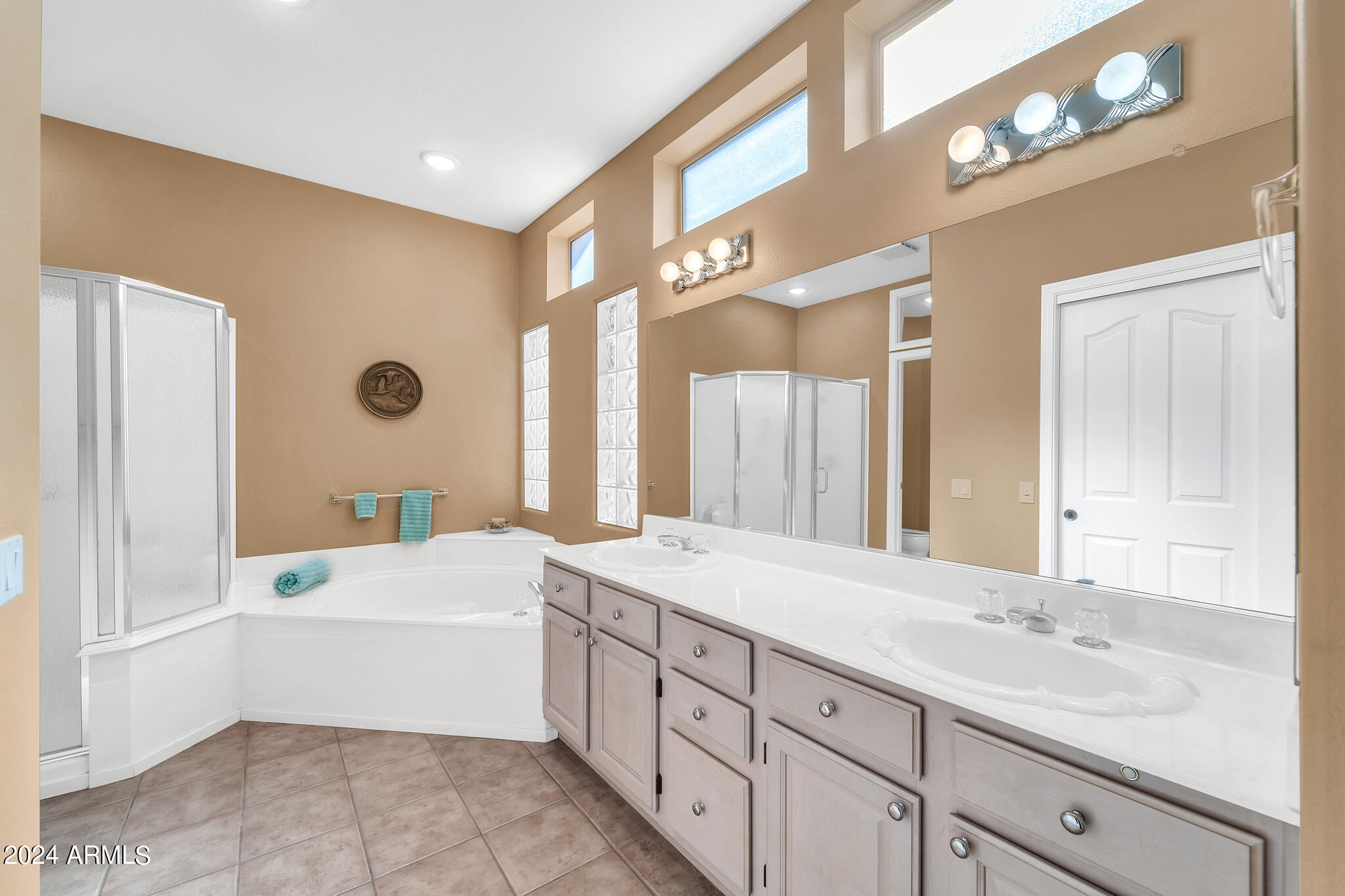 16034 W SENTINEL Drive