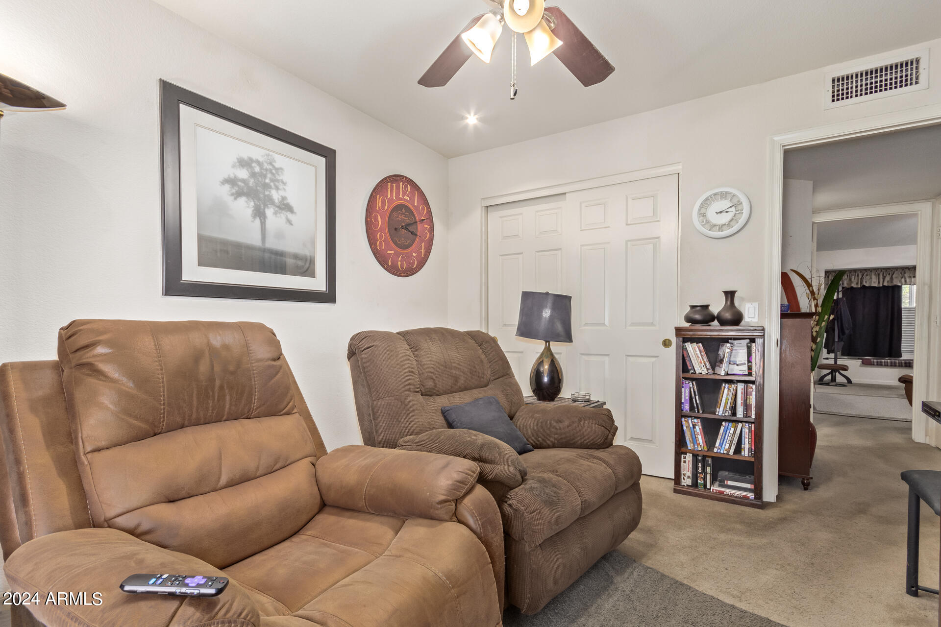8830 W CHARTER OAK Road