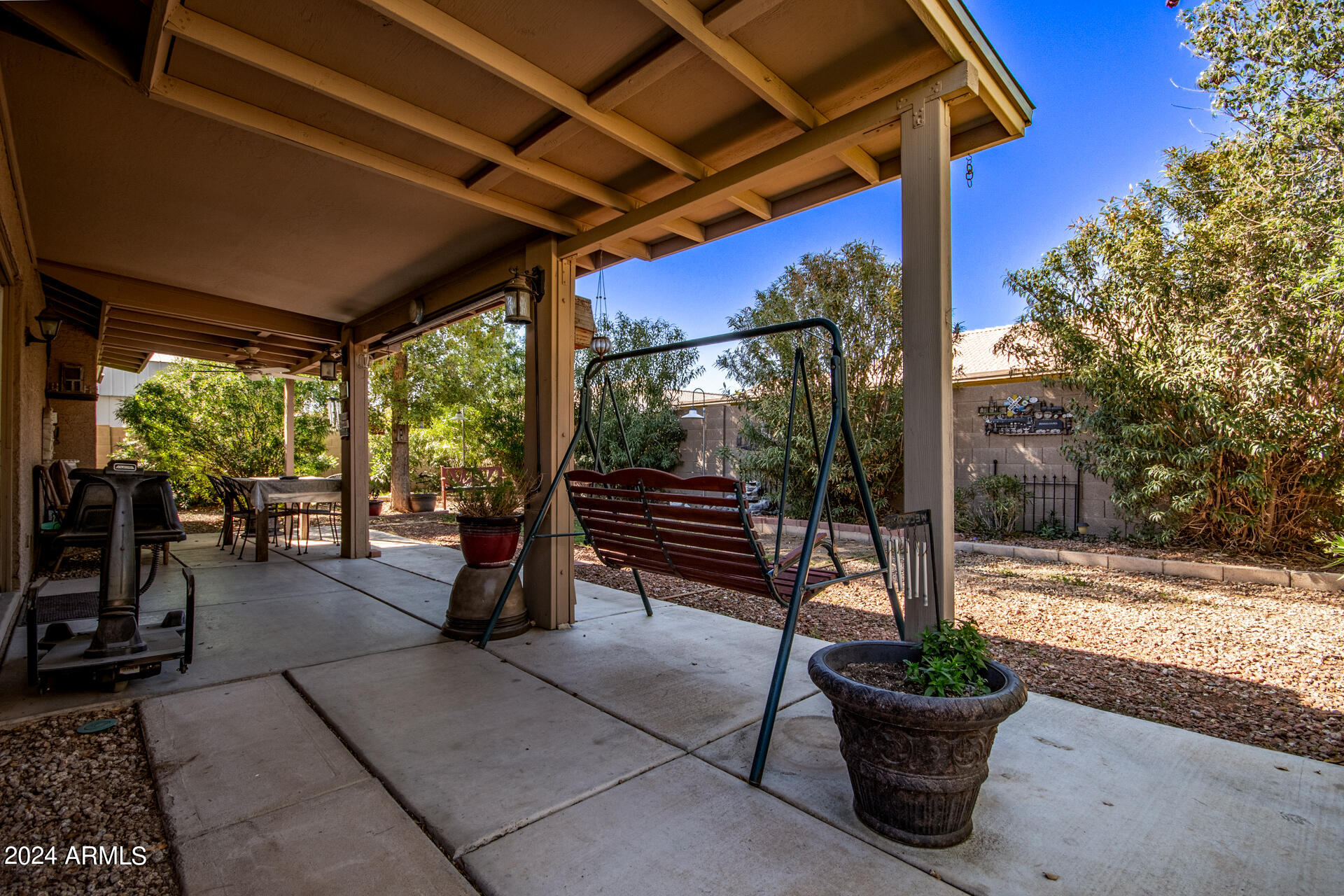 8830 W CHARTER OAK Road
