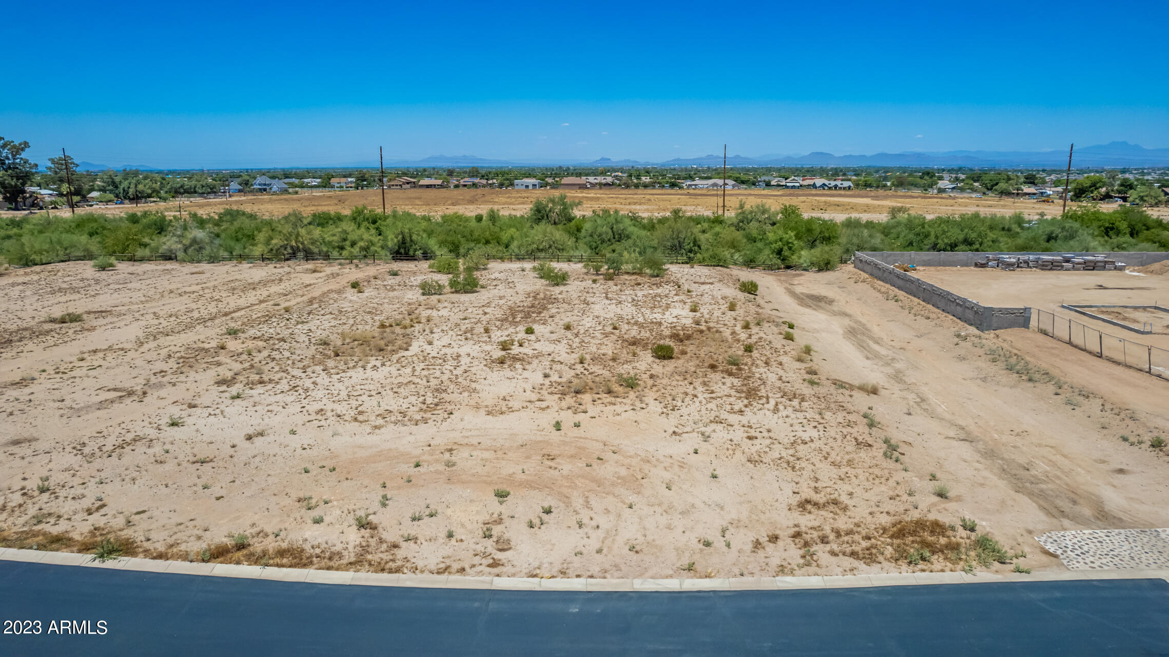 10914 W GOLDDUST Drive, 6
