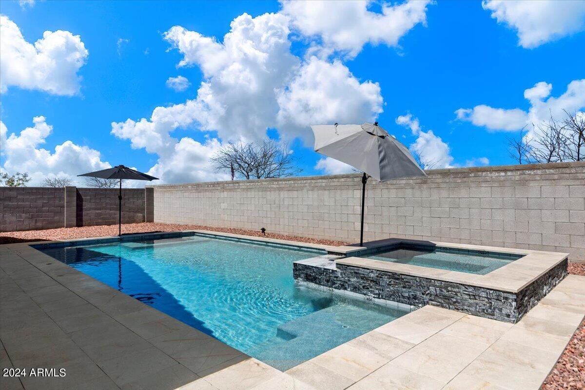 4174 E CAITLIN Drive