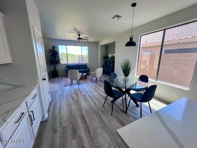 2731 W BISBEE Way
