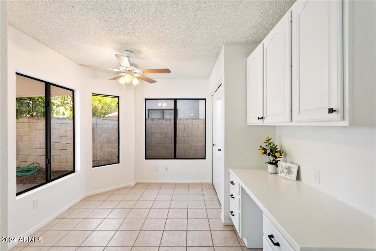 3337 E WESCOTT Drive