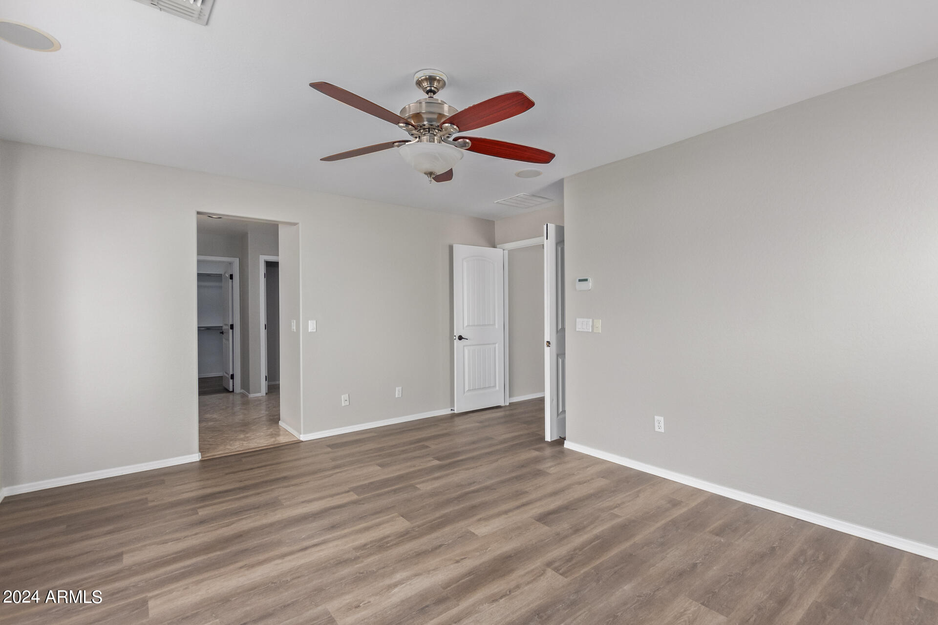 91 W HACKBERRY Drive
