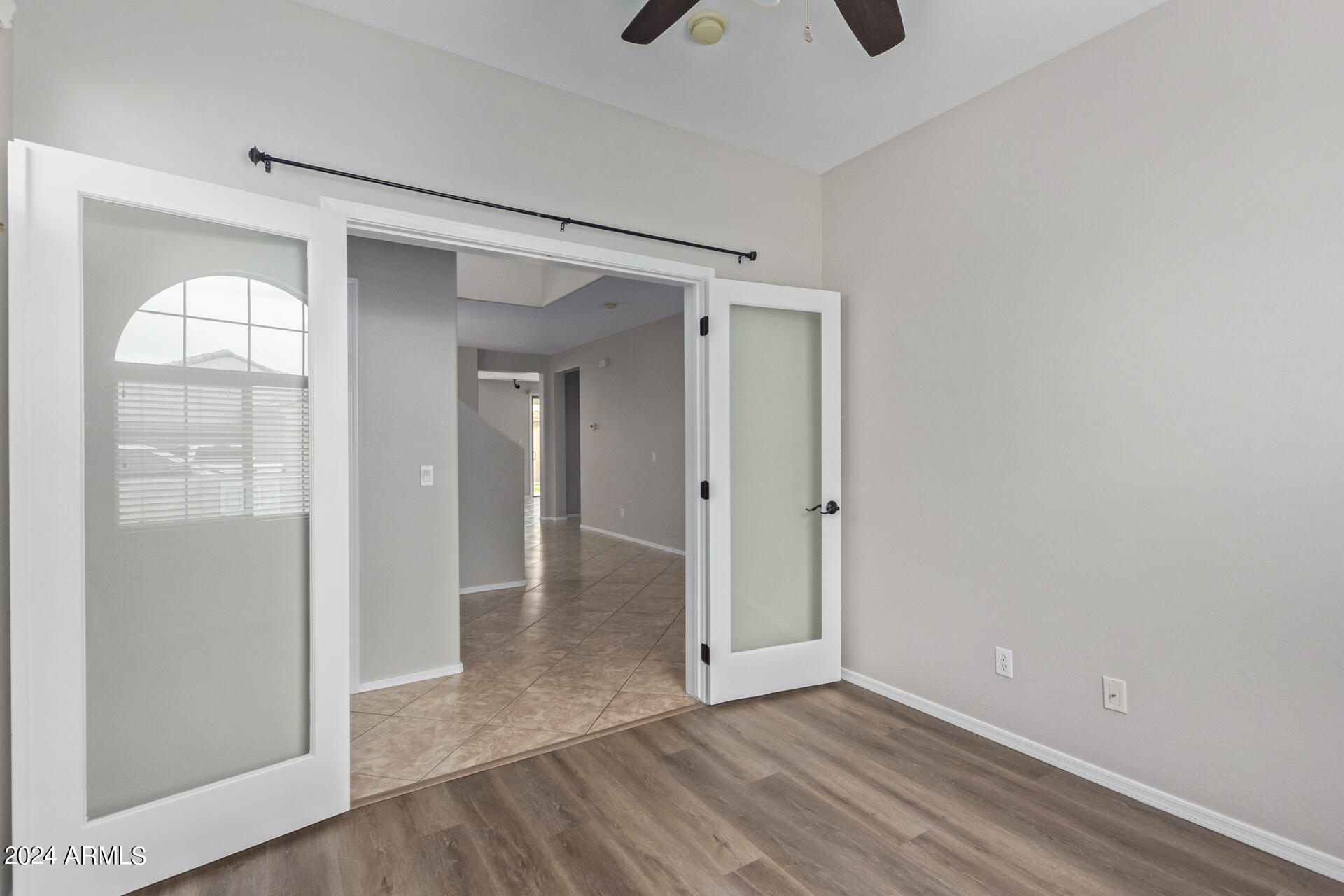 91 W HACKBERRY Drive