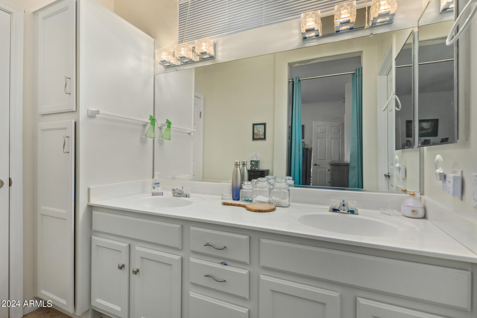 14213 W TERRITORIAL Lane