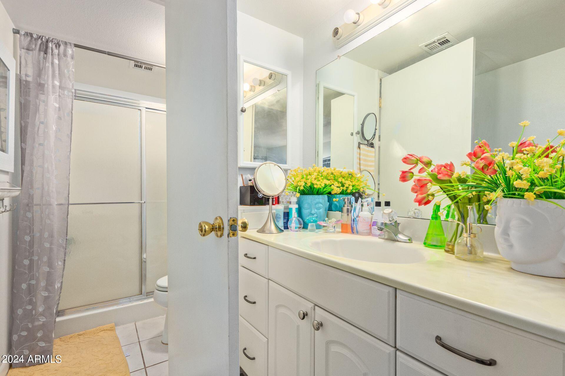1730 W EMELITA Avenue # 1101