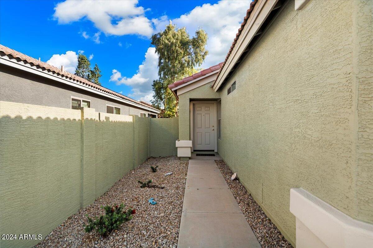 3833 W YELLOW PEAK Drive