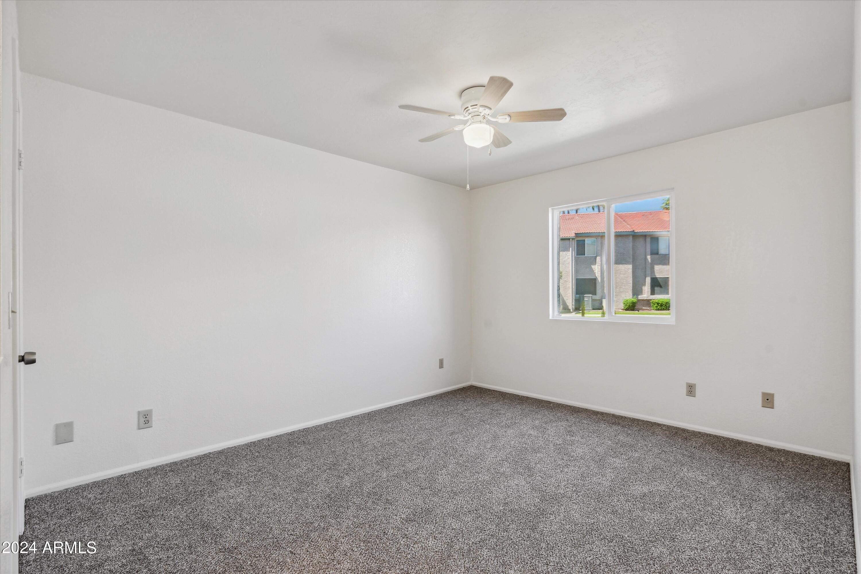 623 W GUADALUPE Road, 179