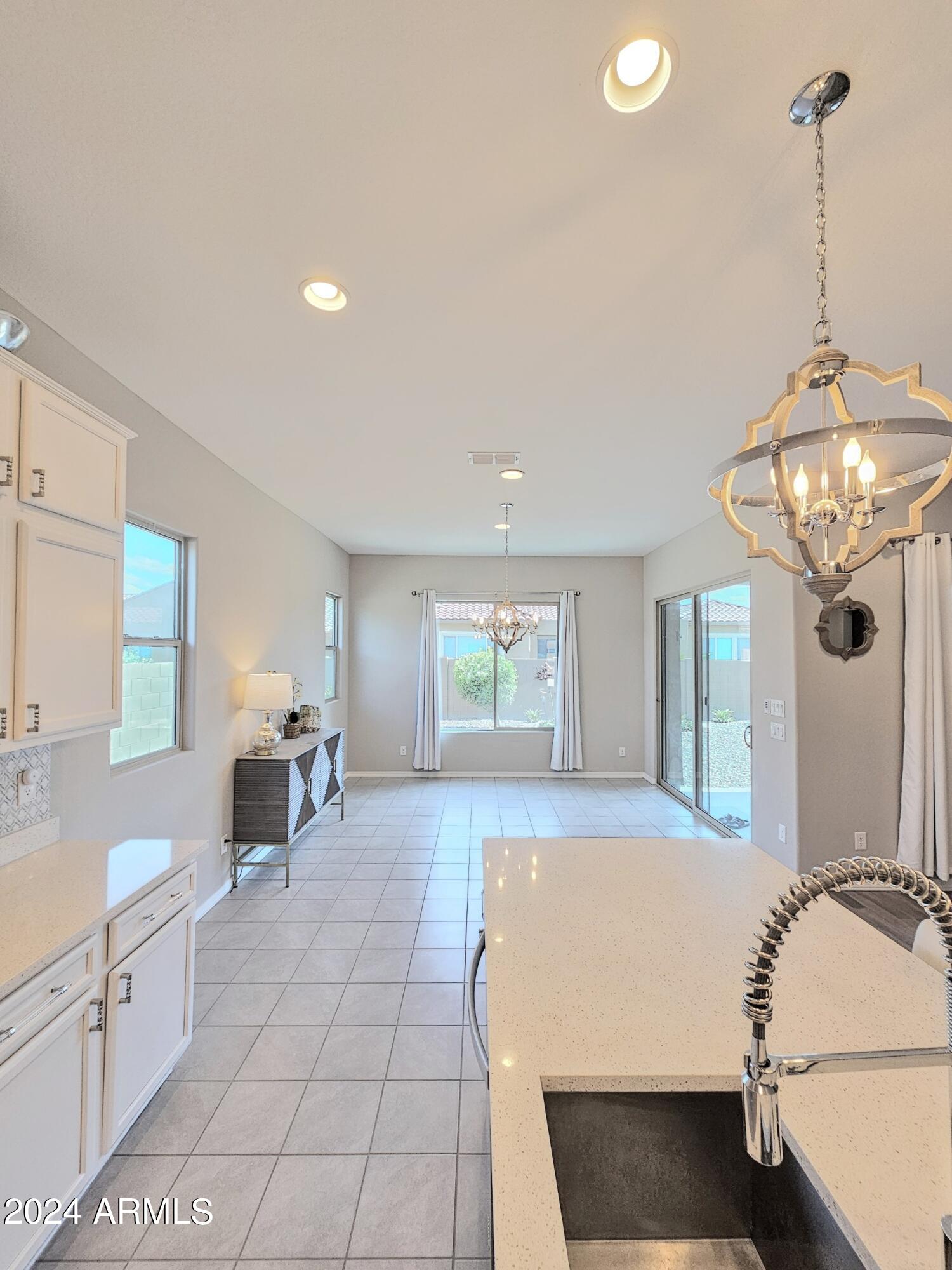 8159 W MERRIWEATHER Way
