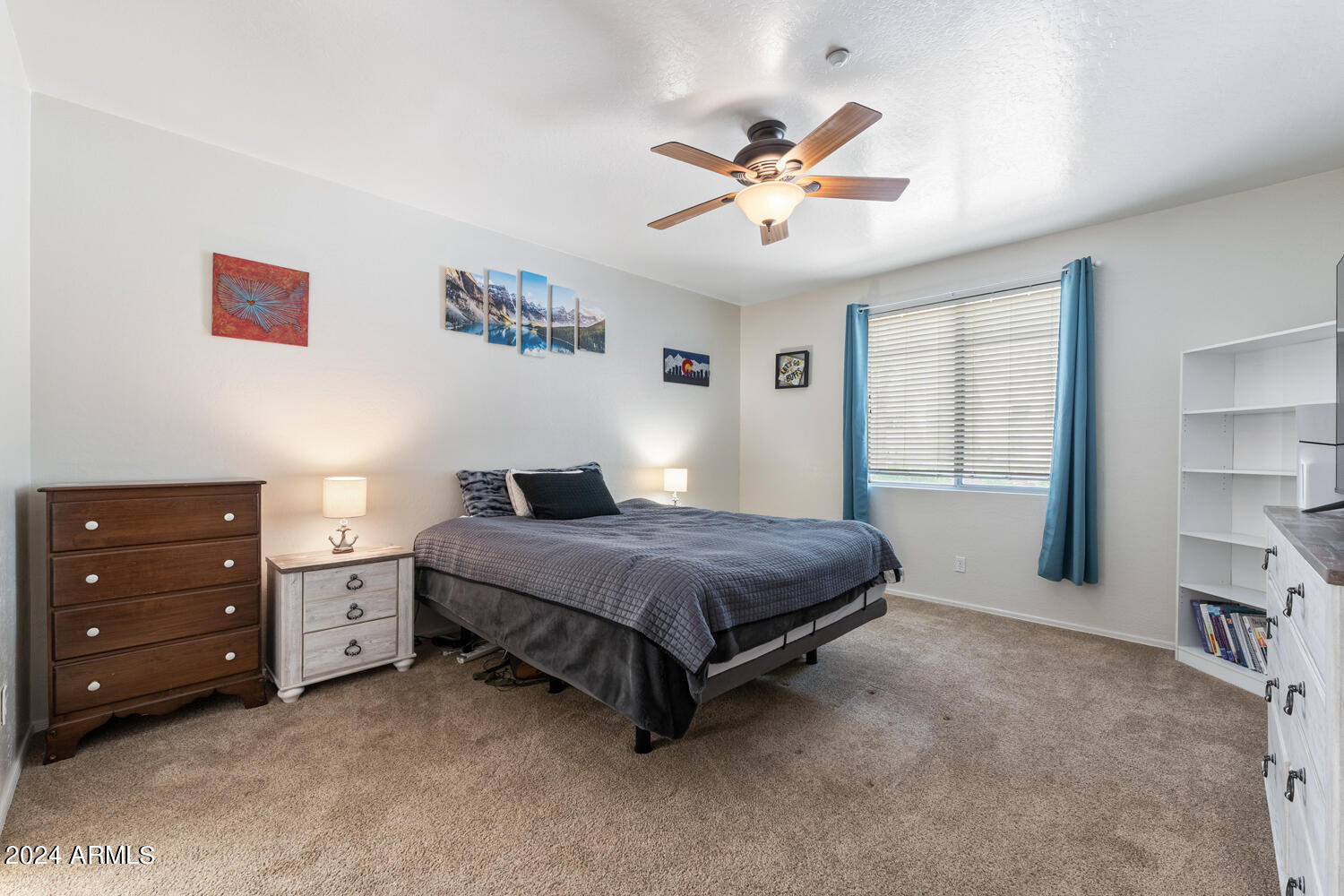 955 E KNOX Road, 118