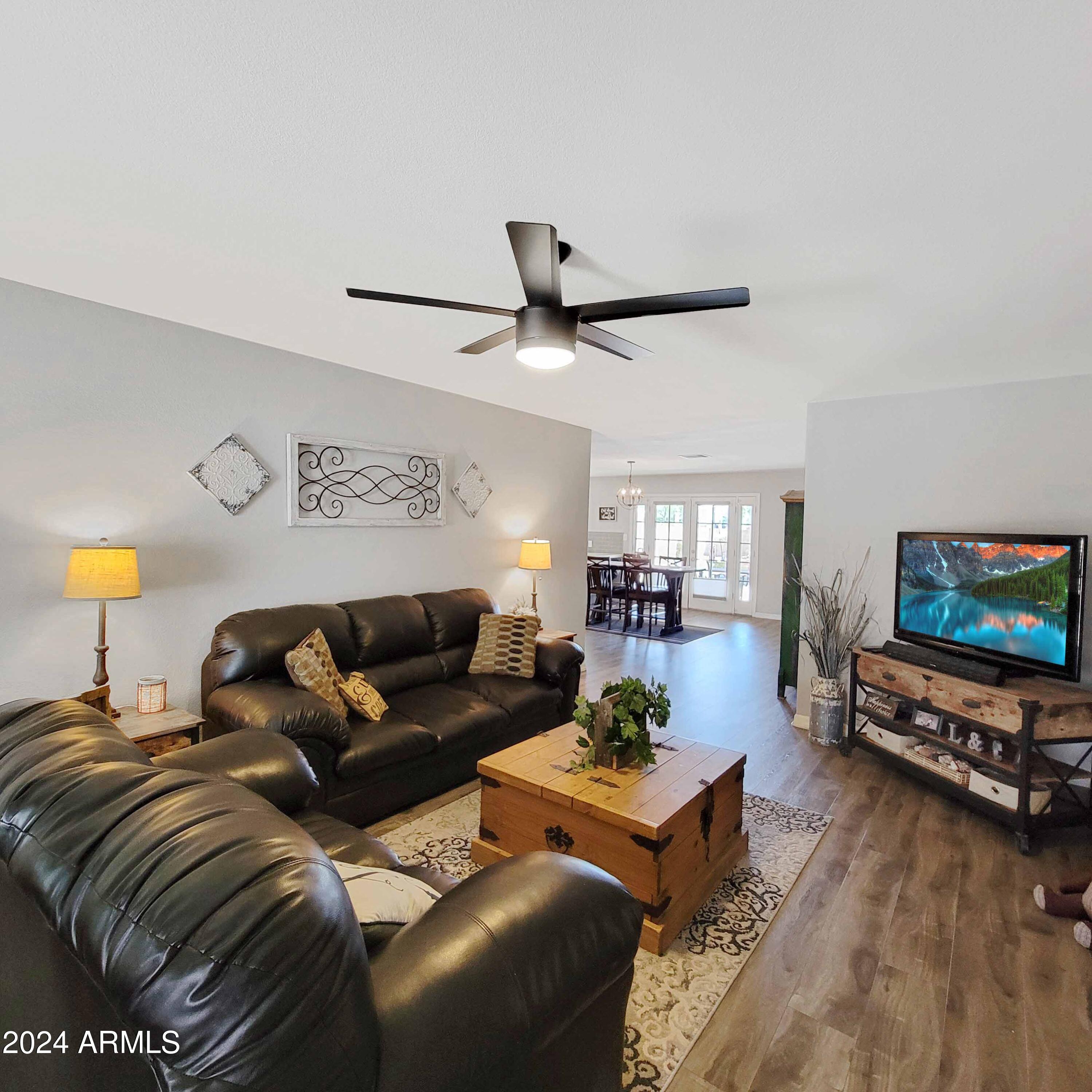 2919 W WOODRIDGE Drive