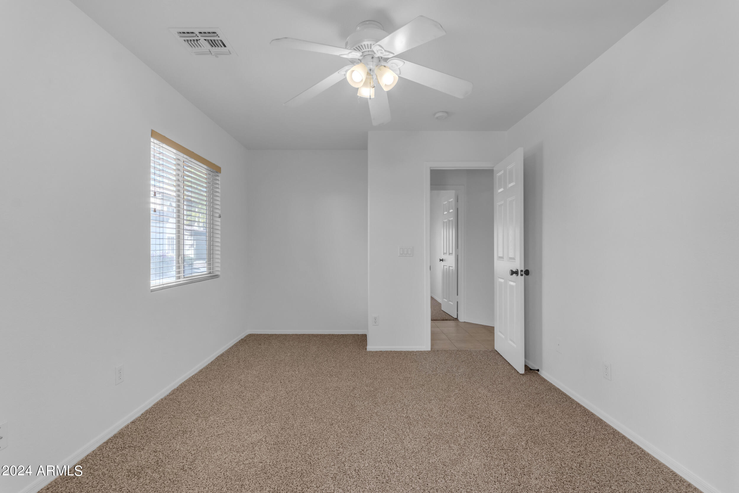 732 S CHATSWORTH