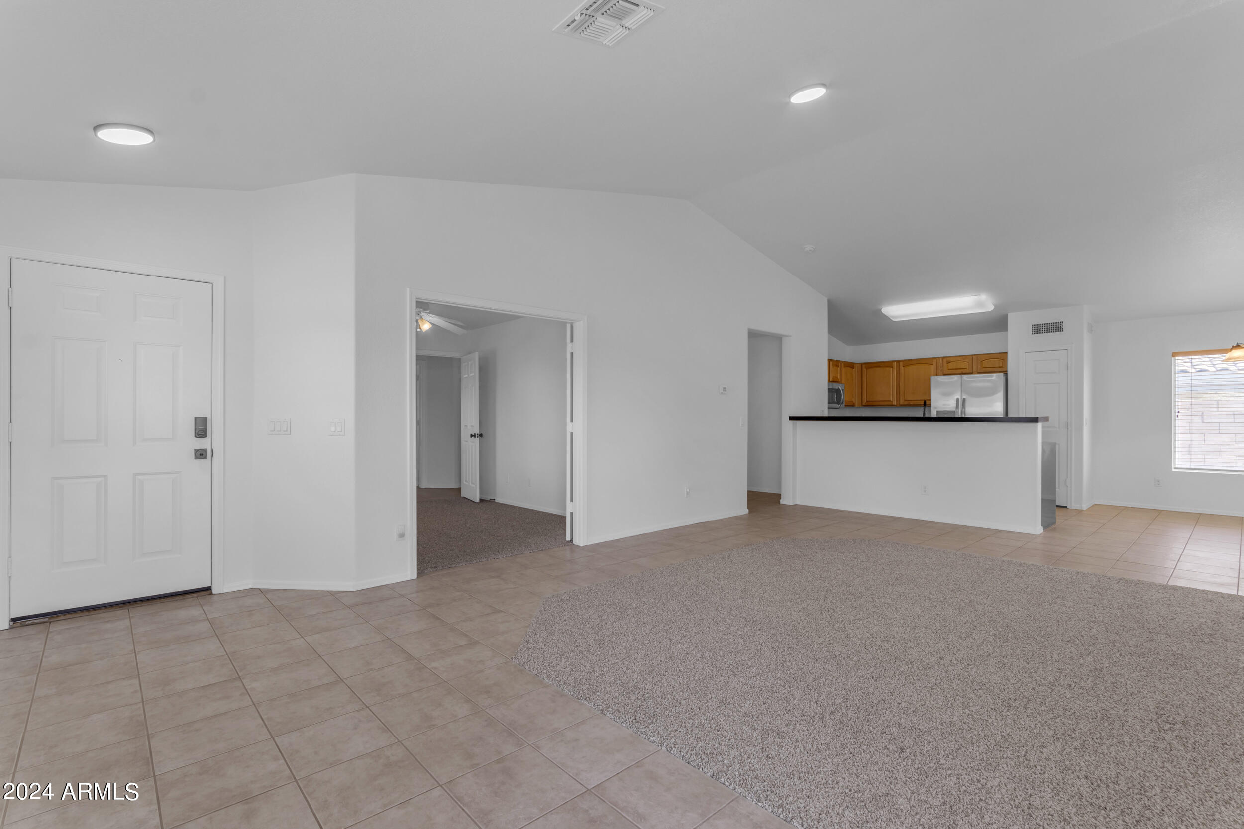 732 S CHATSWORTH