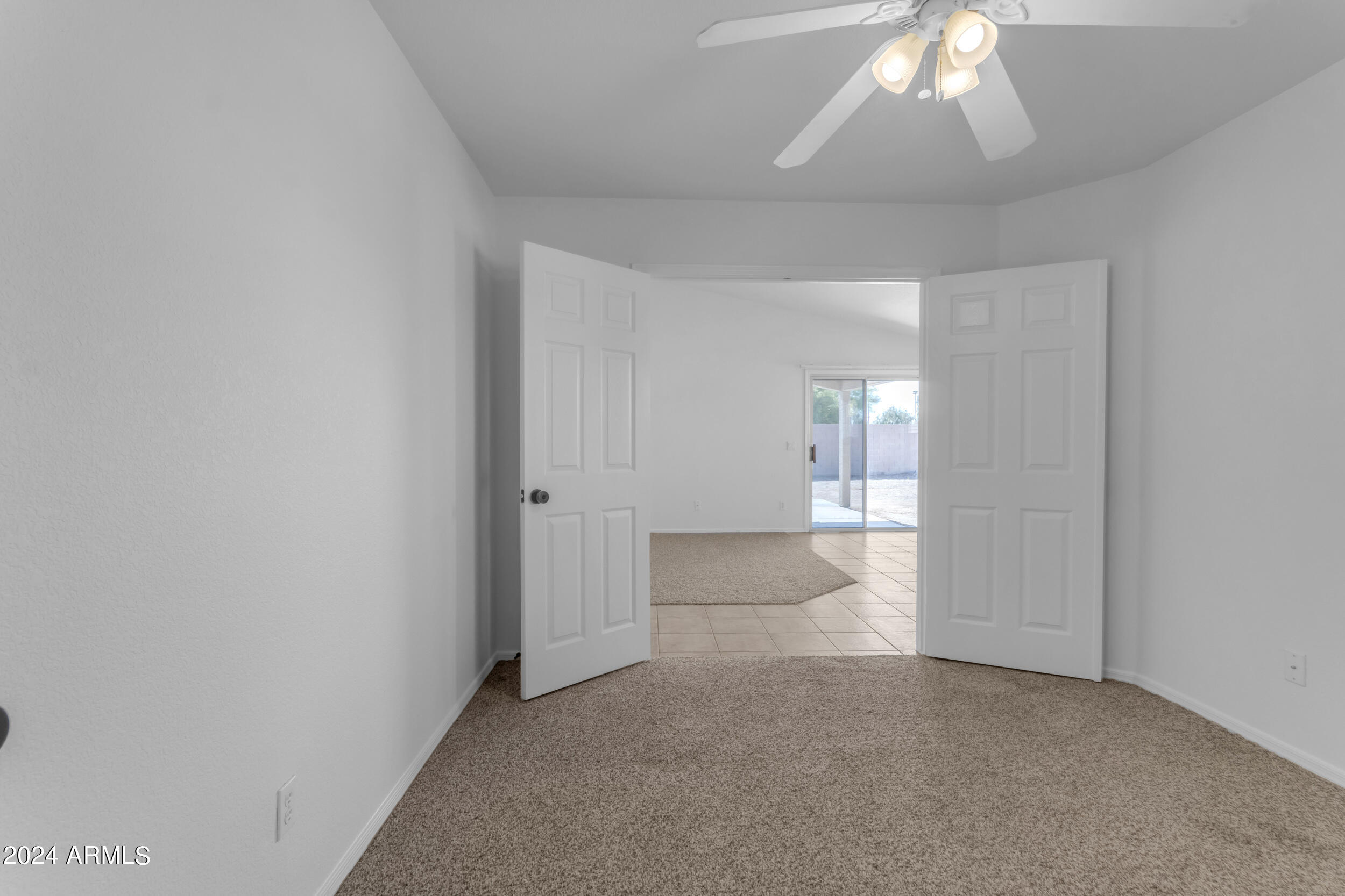 732 S CHATSWORTH