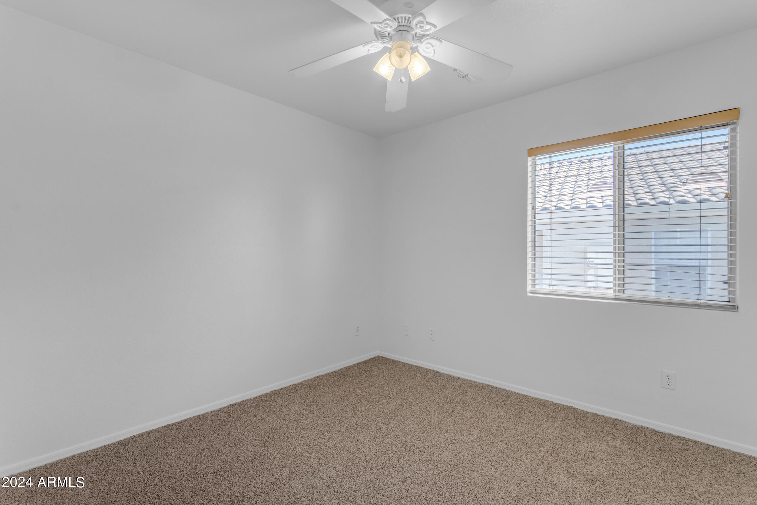 732 S CHATSWORTH