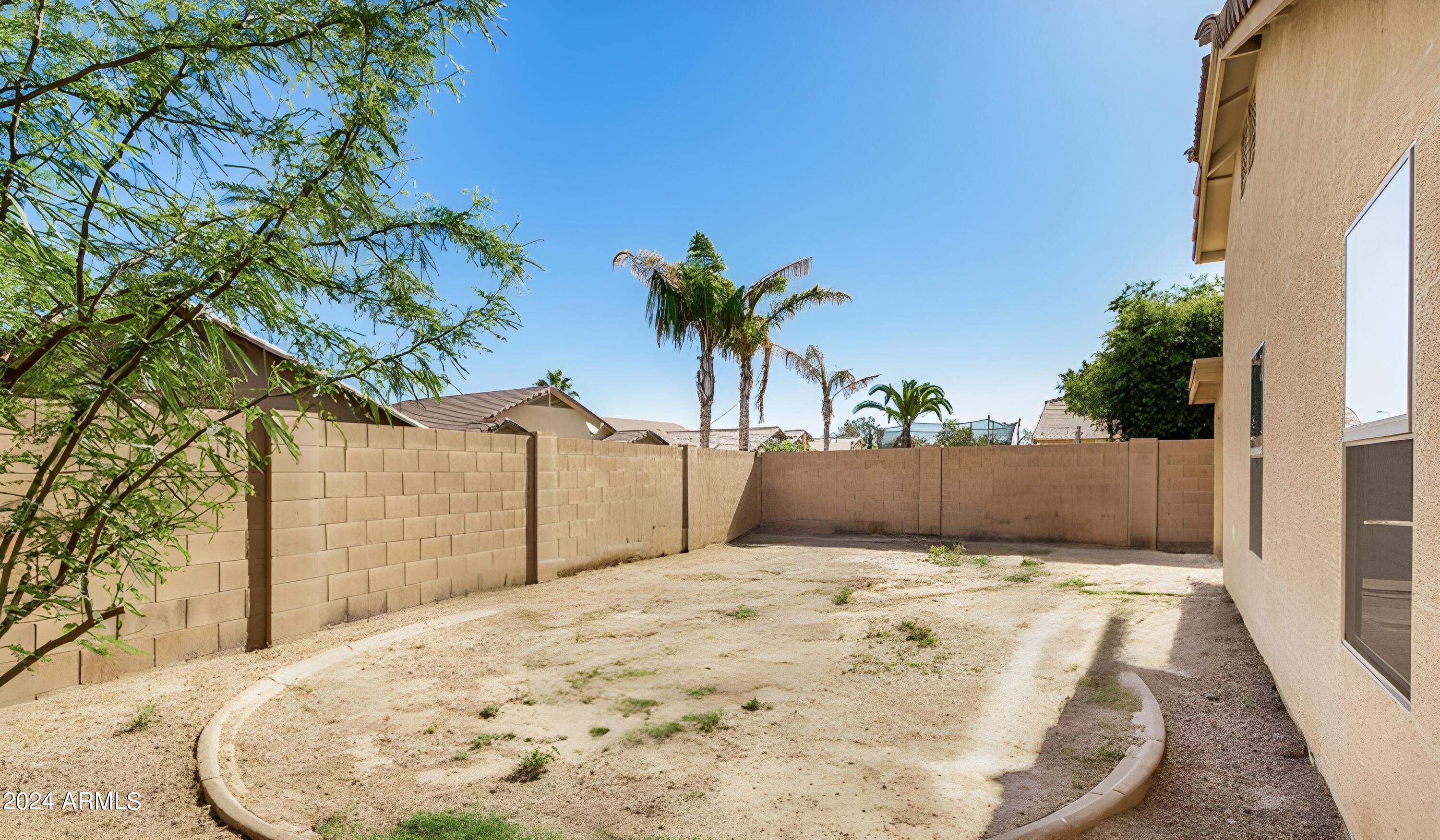 4328 W CARSON Road