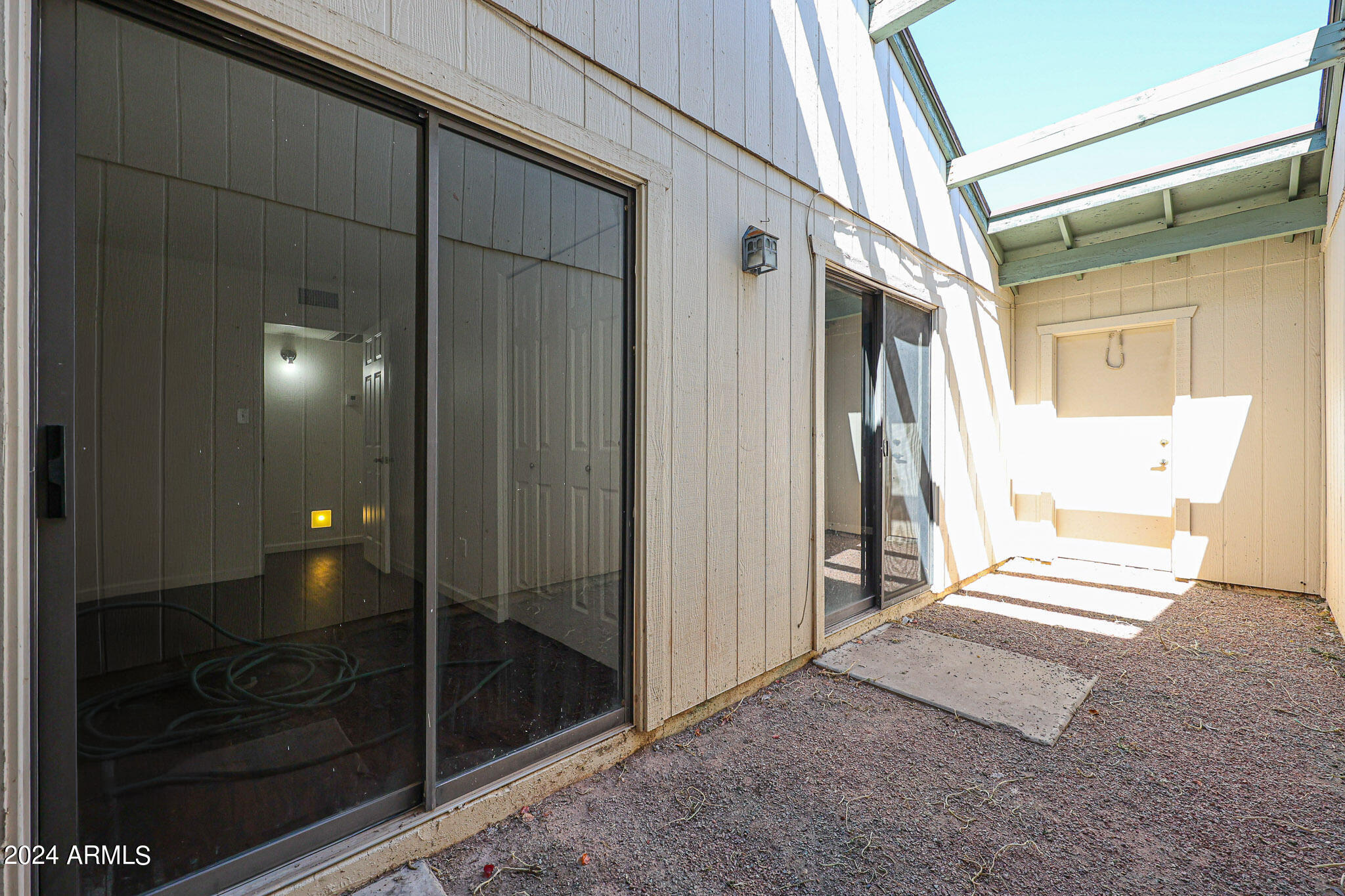 2414 W KIOWA Circle