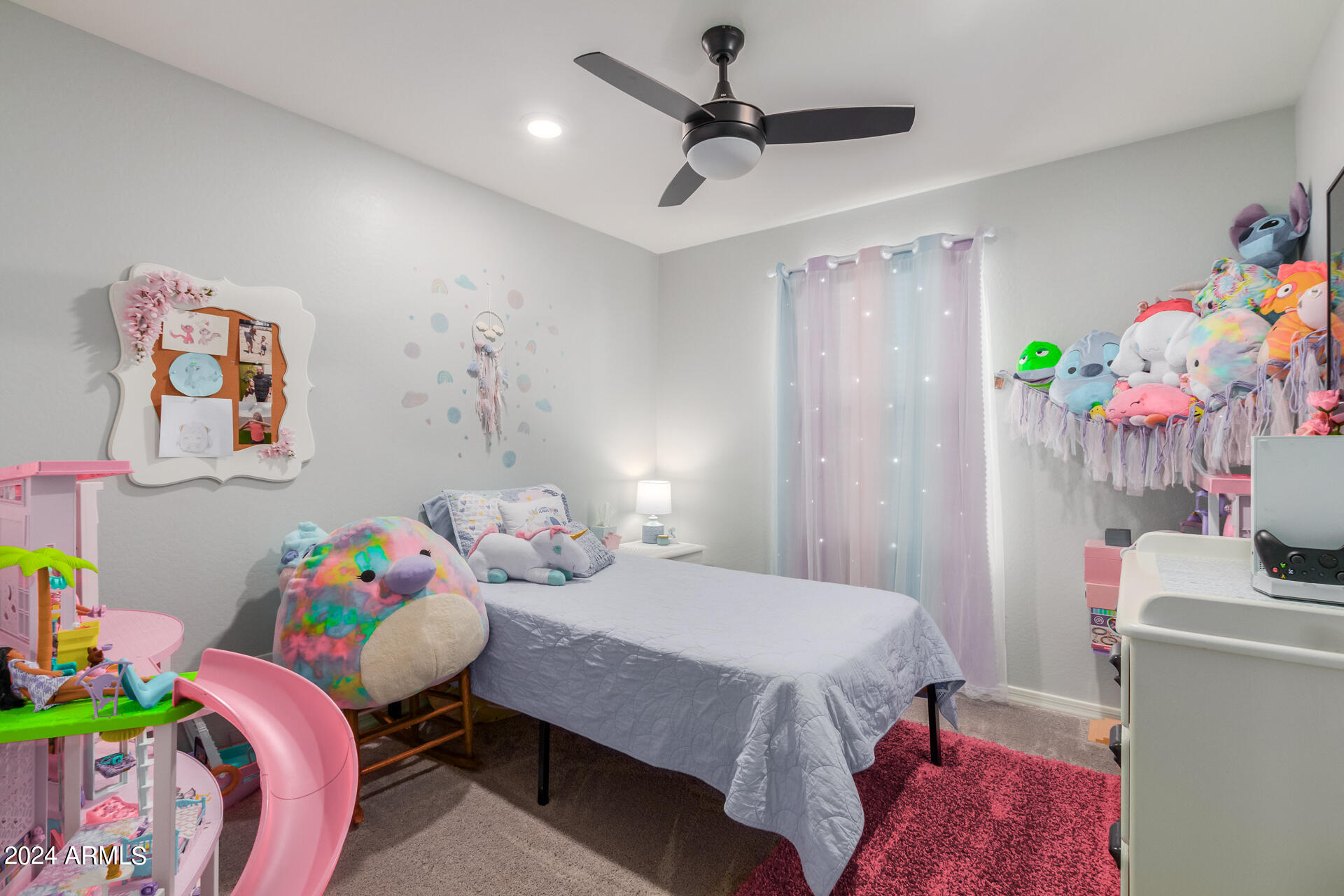 1619 W PINKLEY Court