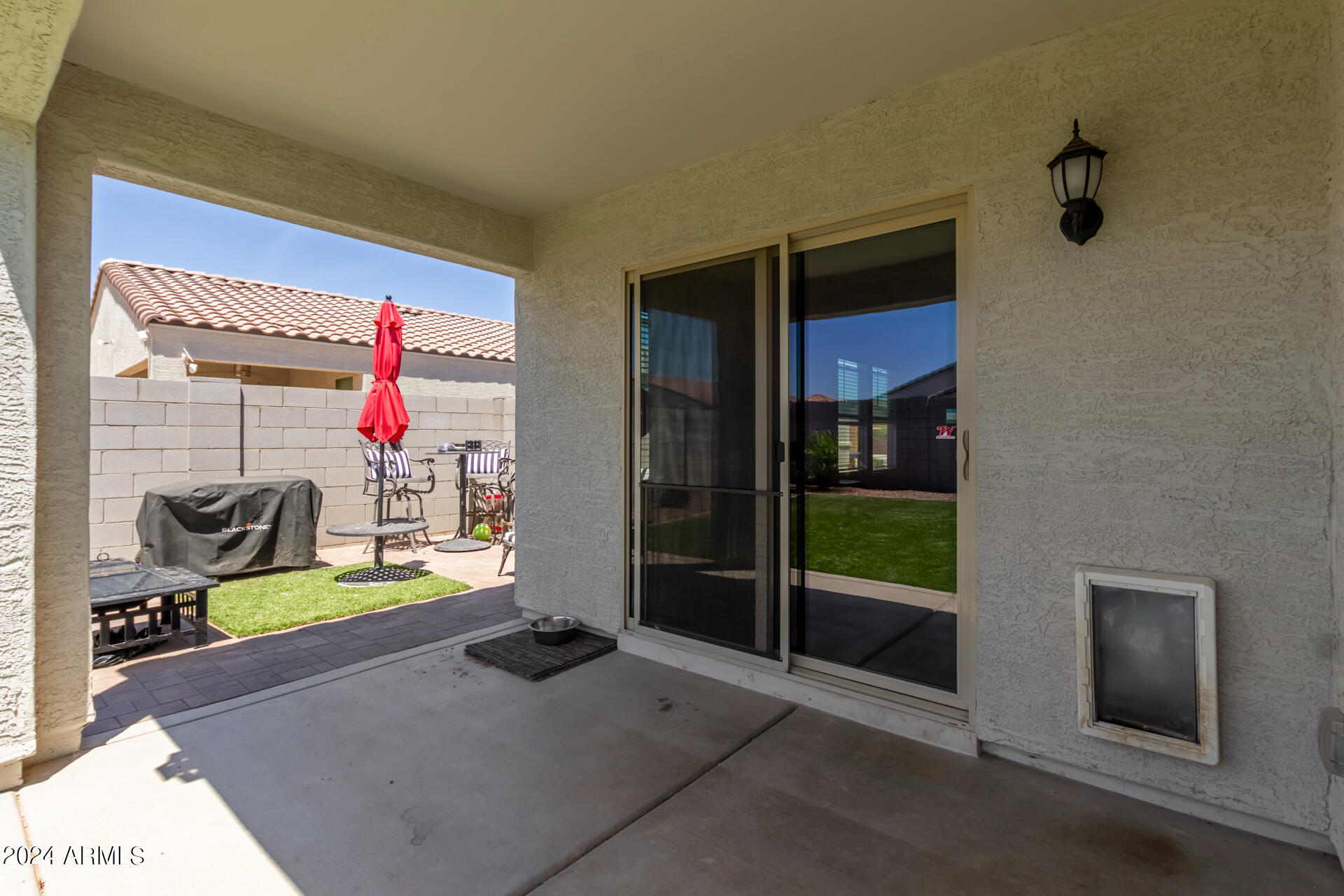 1619 W PINKLEY Court