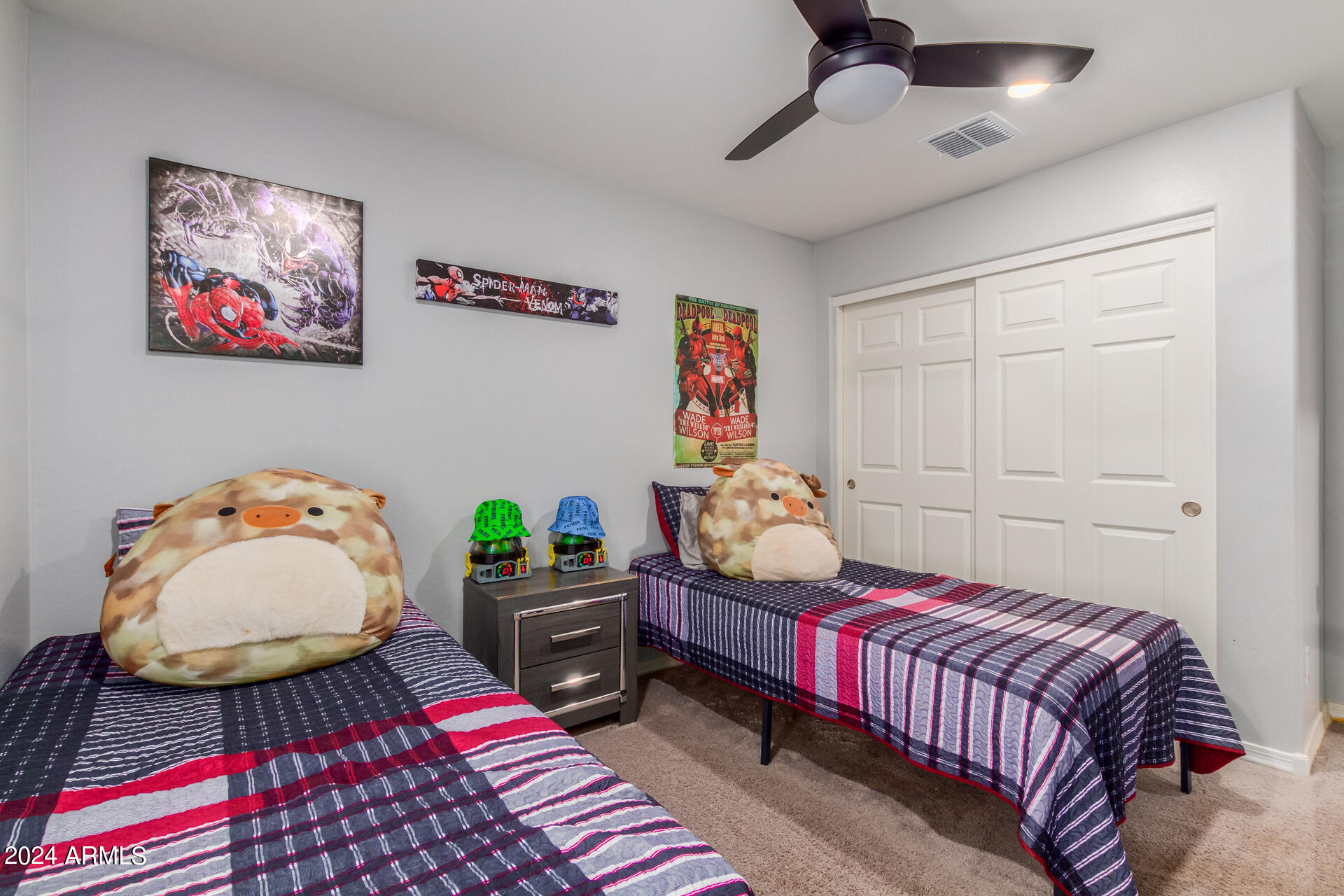 1619 W PINKLEY Court
