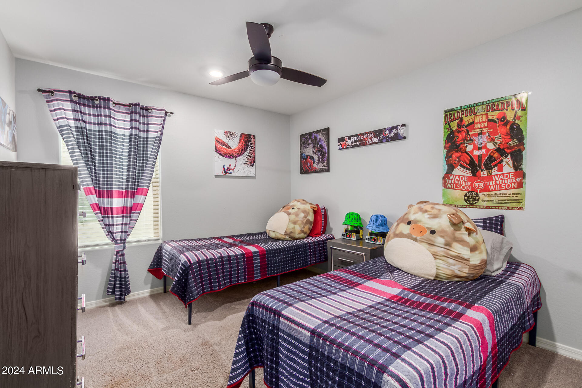 1619 W PINKLEY Court