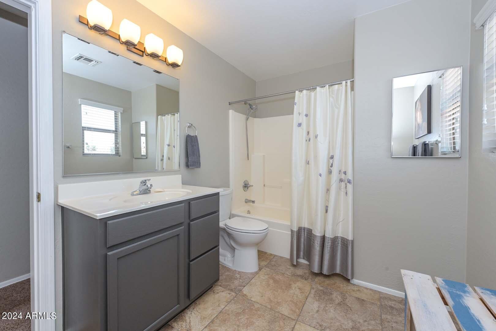 12615 N 150th Court