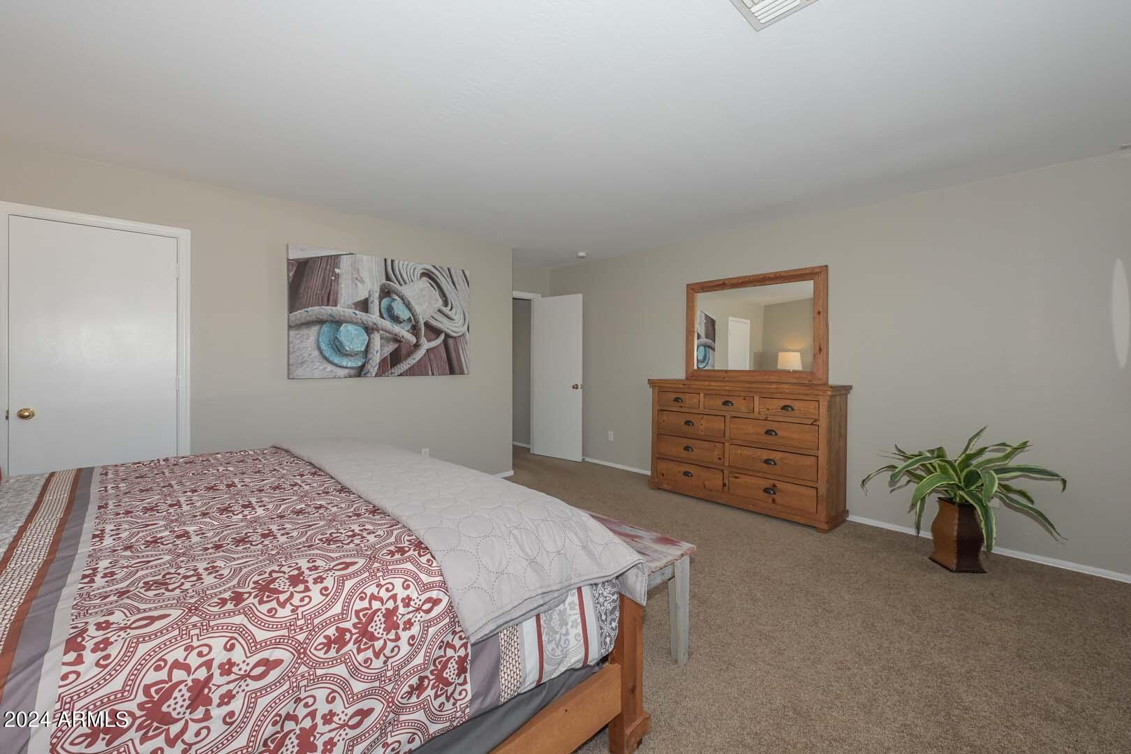 12615 N 150th Court