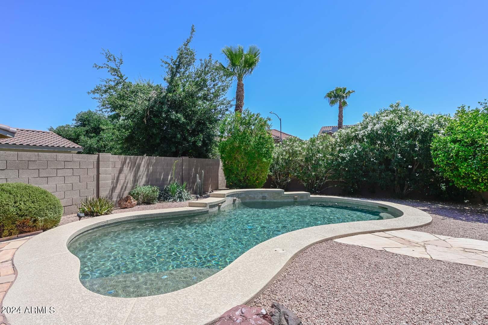 12615 N 150th Court
