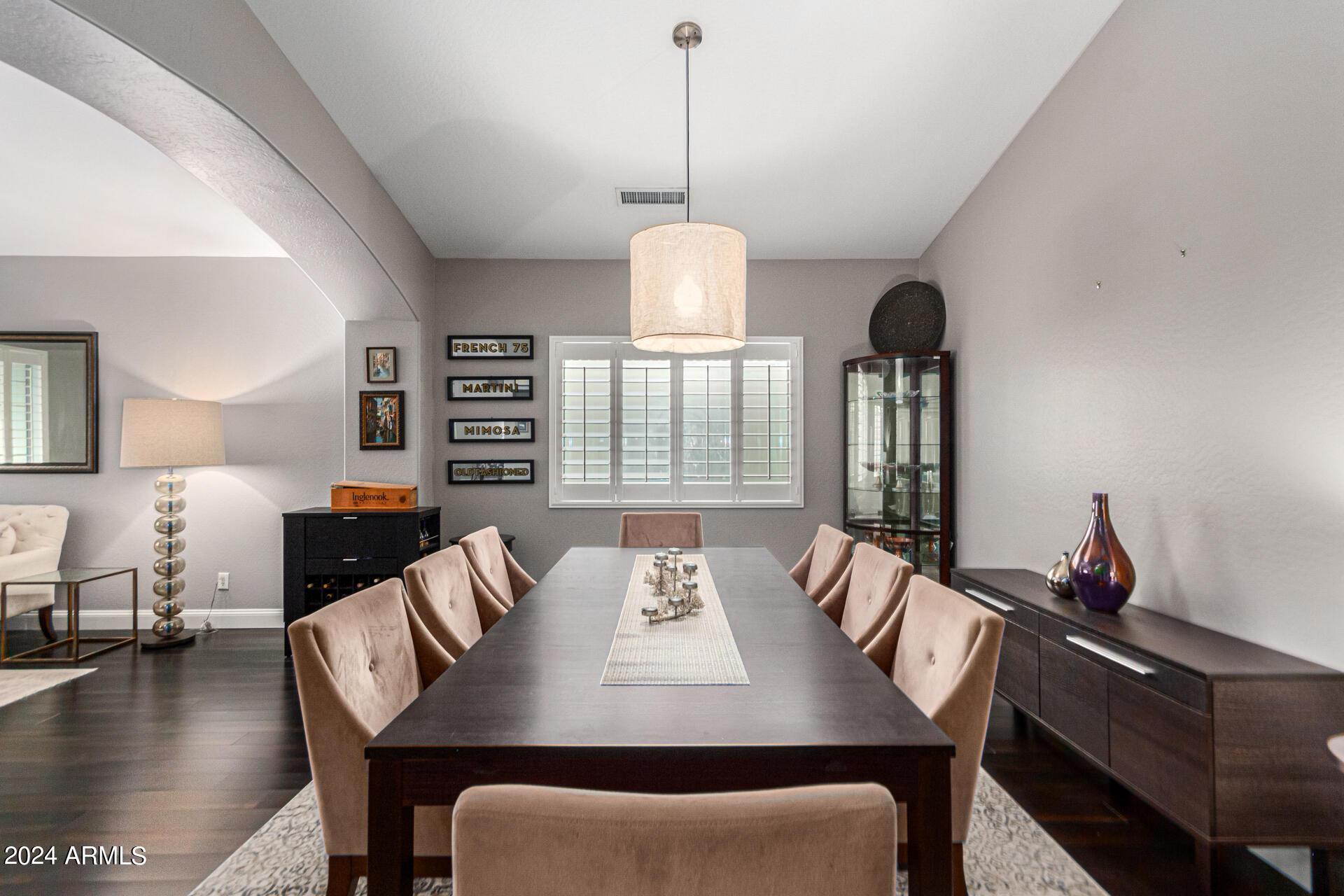 4314 W LODGE Drive