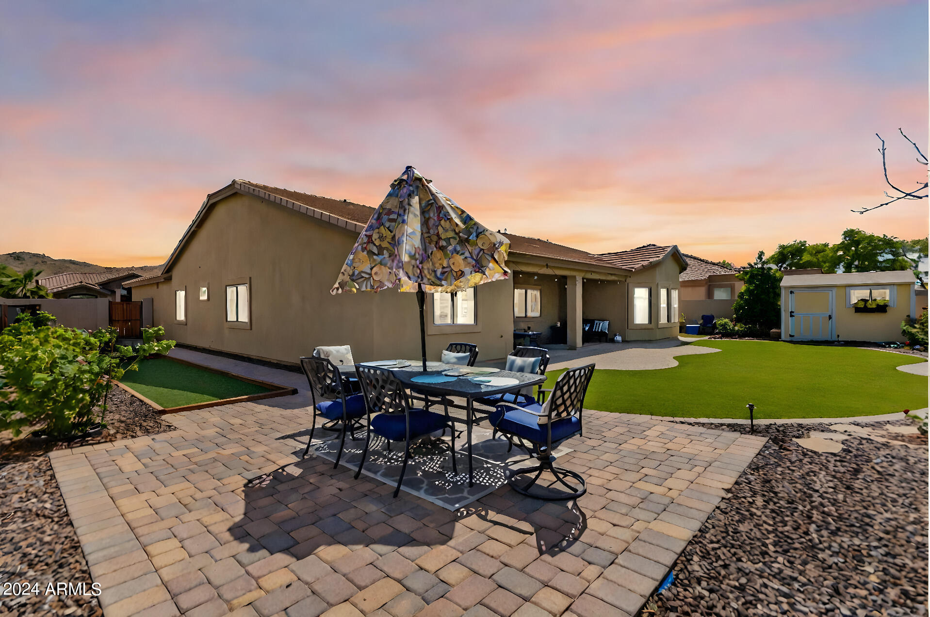 4314 W LODGE Drive