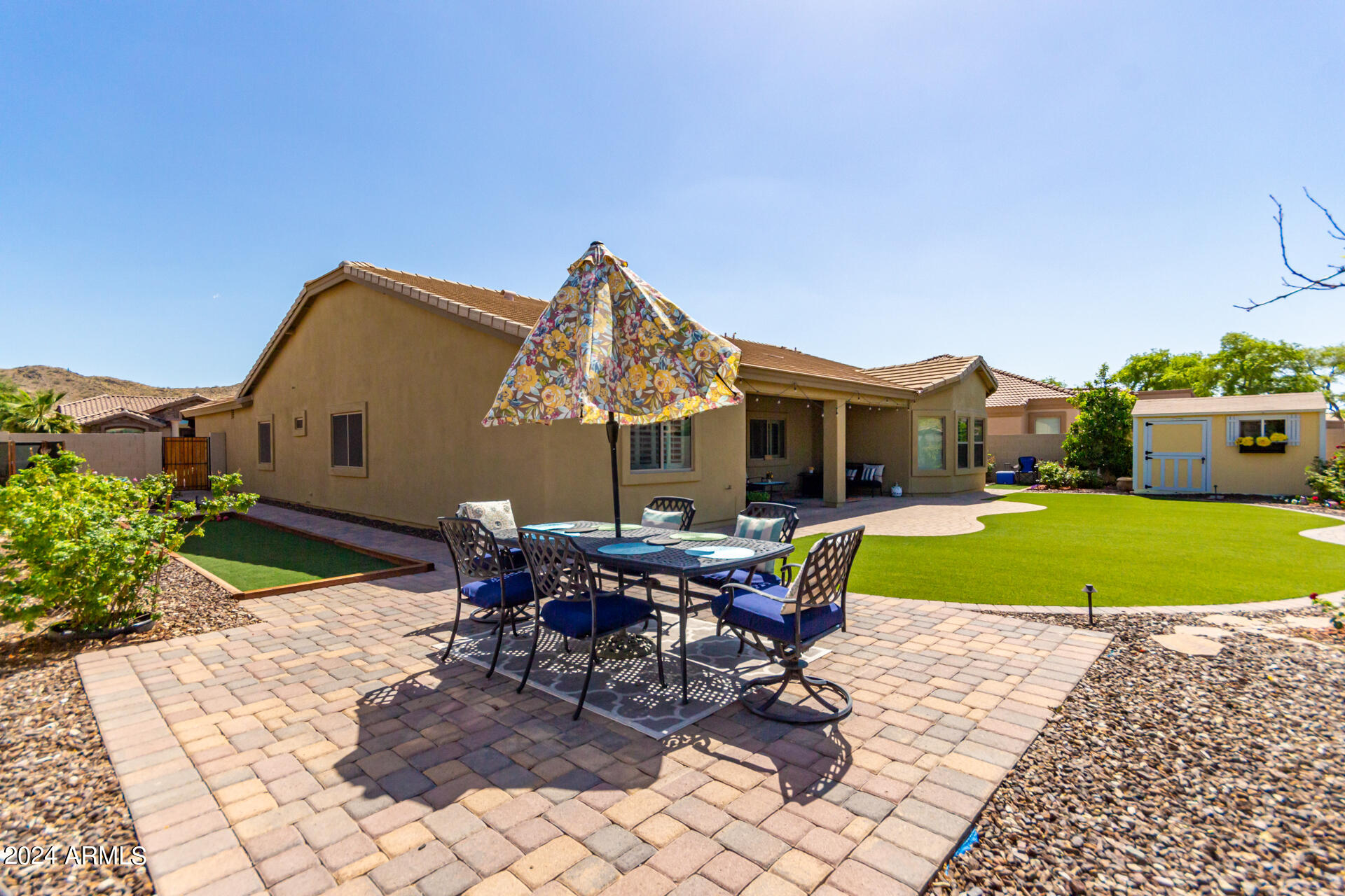 4314 W LODGE Drive