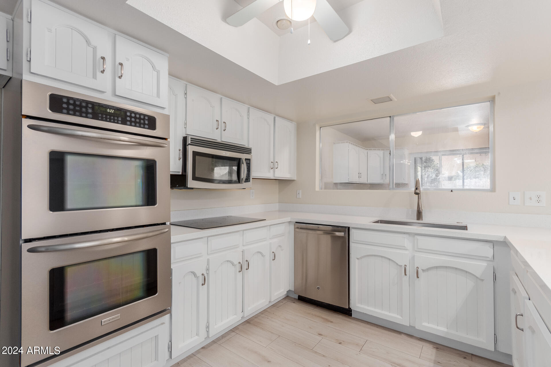 1783 LEISURE WORLD --