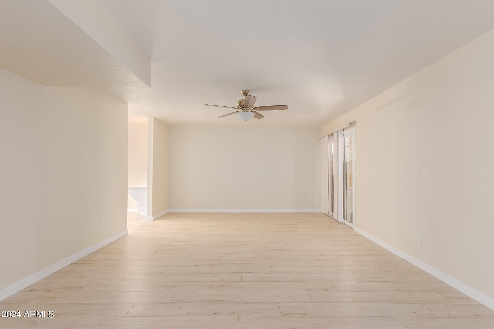 1783 LEISURE WORLD --