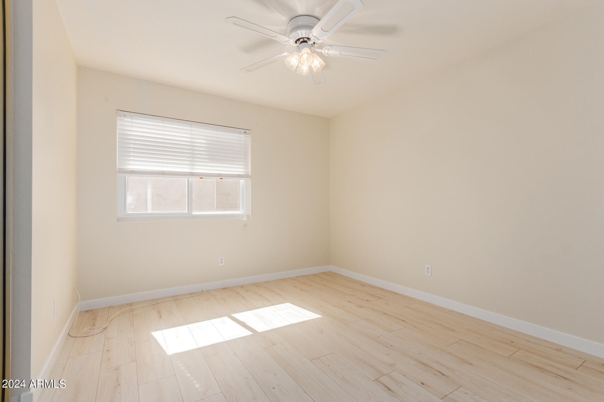 1783 LEISURE WORLD --