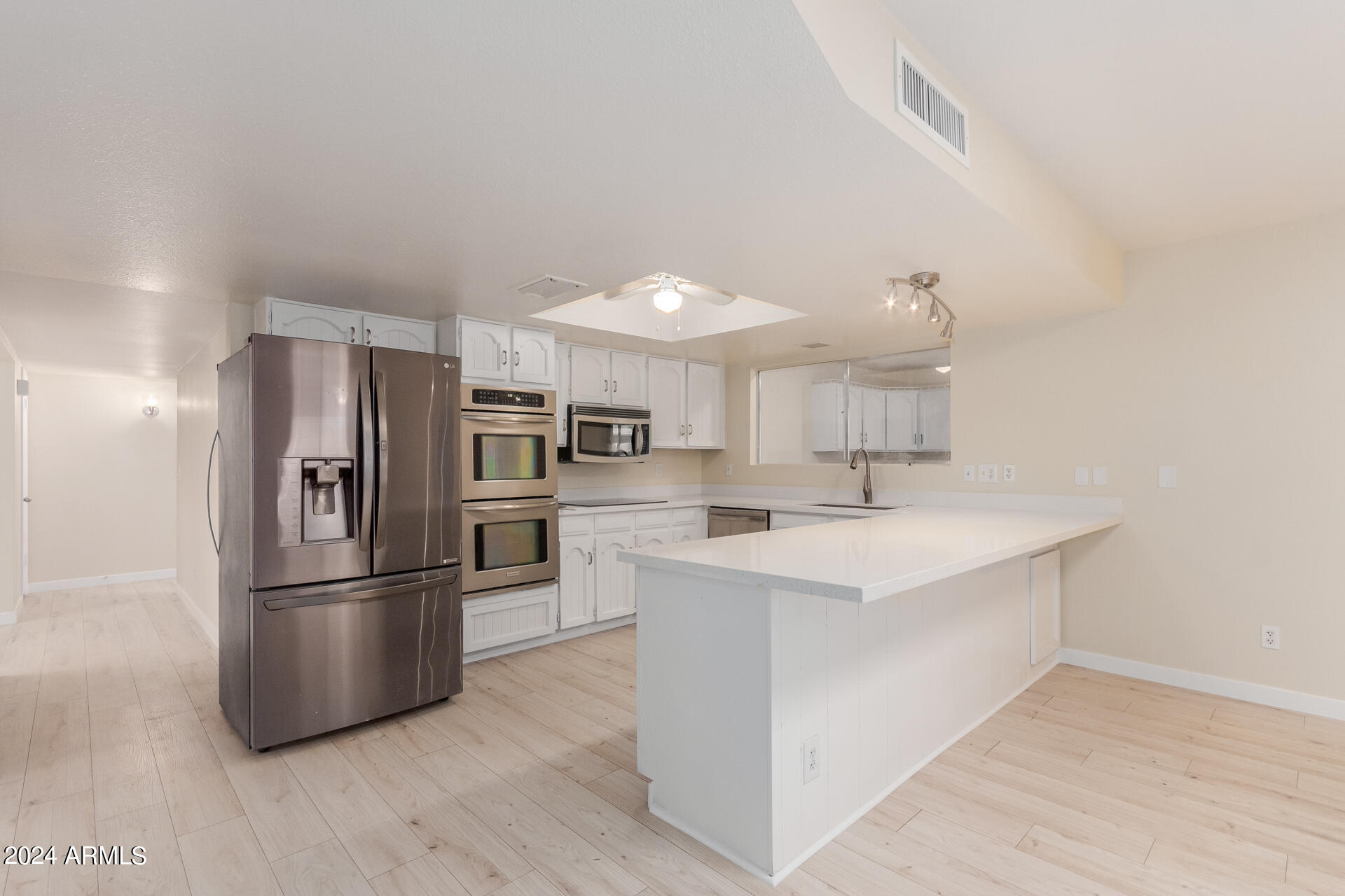 1783 LEISURE WORLD --