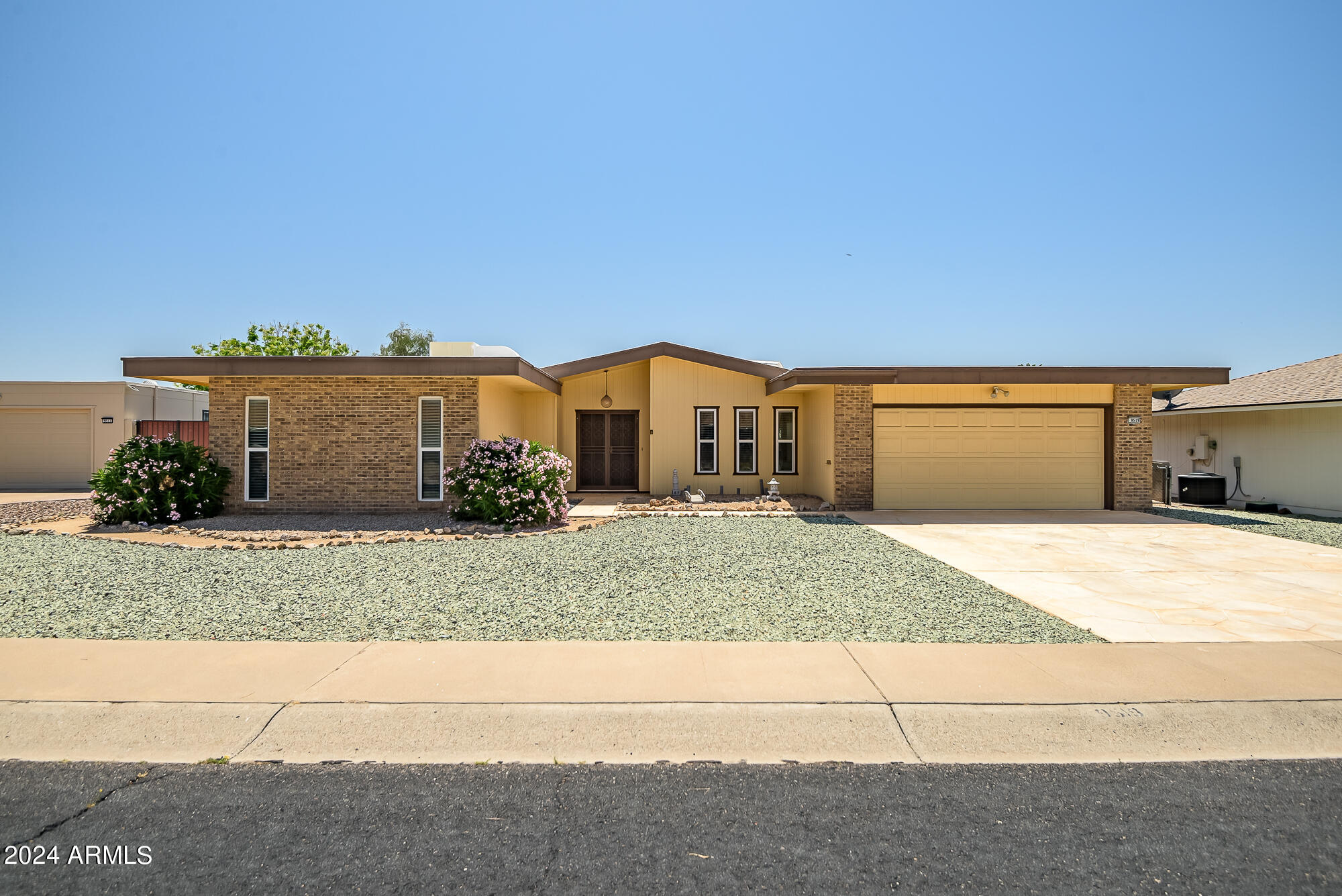 9519 W TIMBERLINE Drive