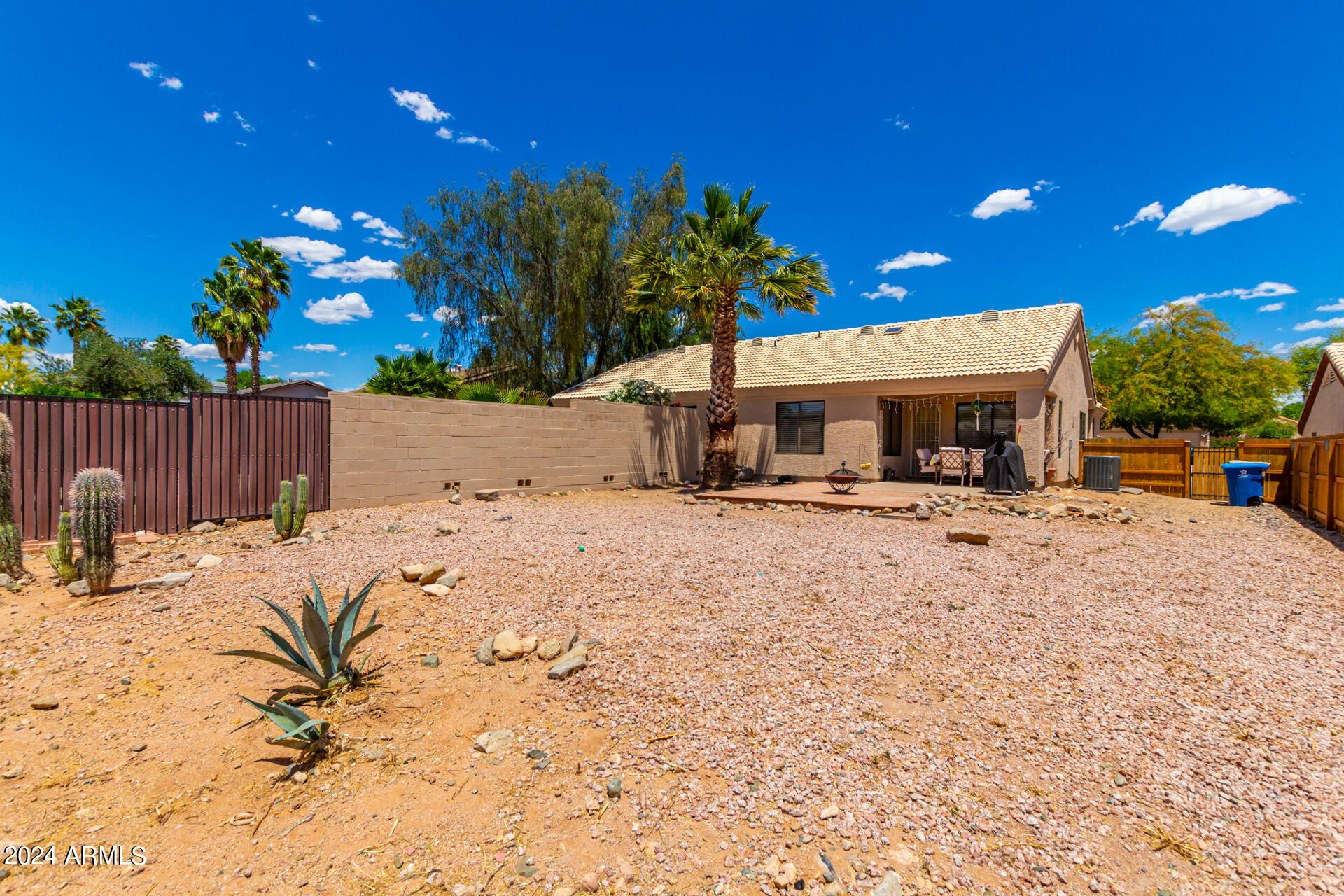 14022 N KENDALL Drive, A