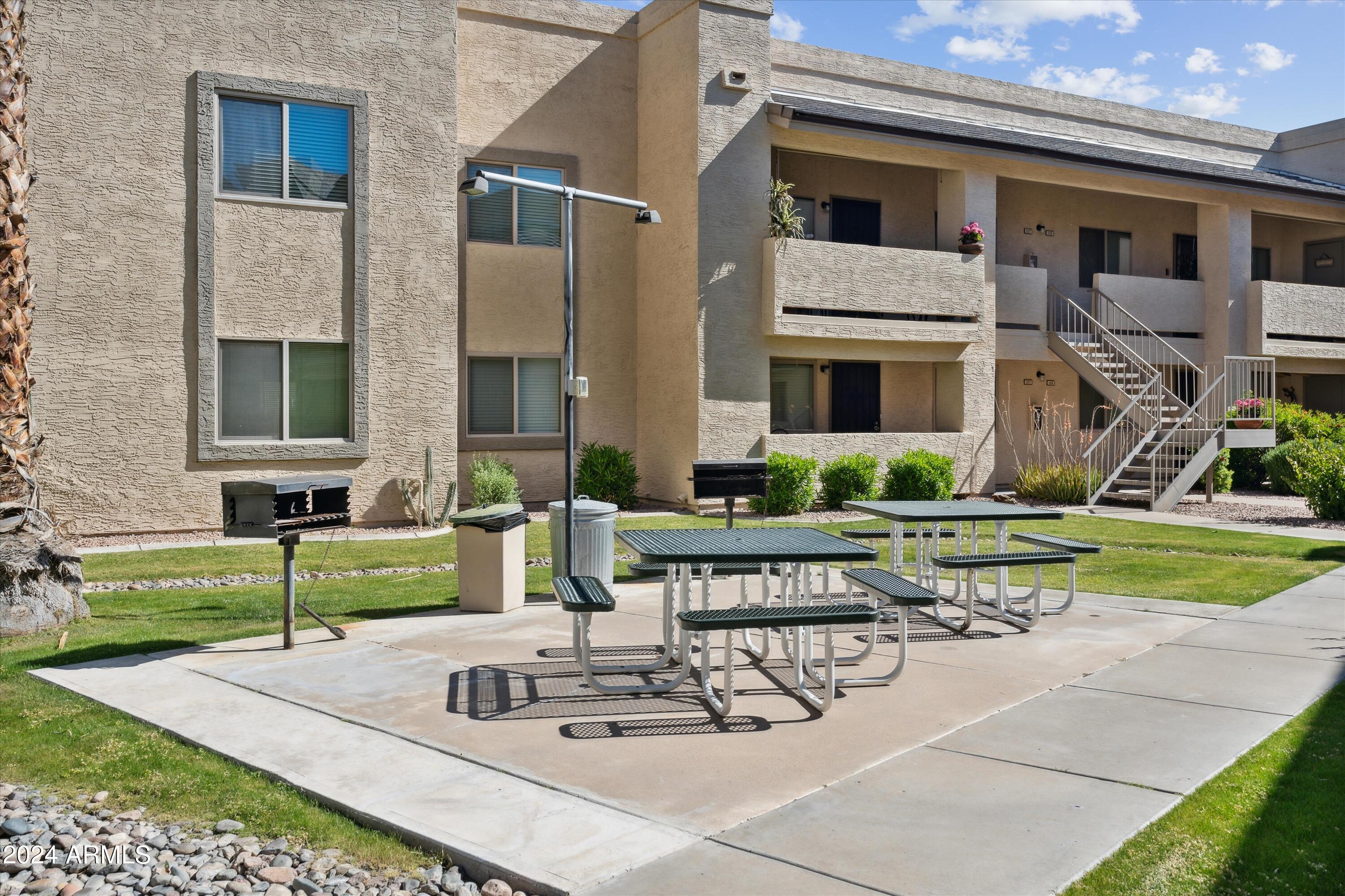 145 N 74TH Street, 112