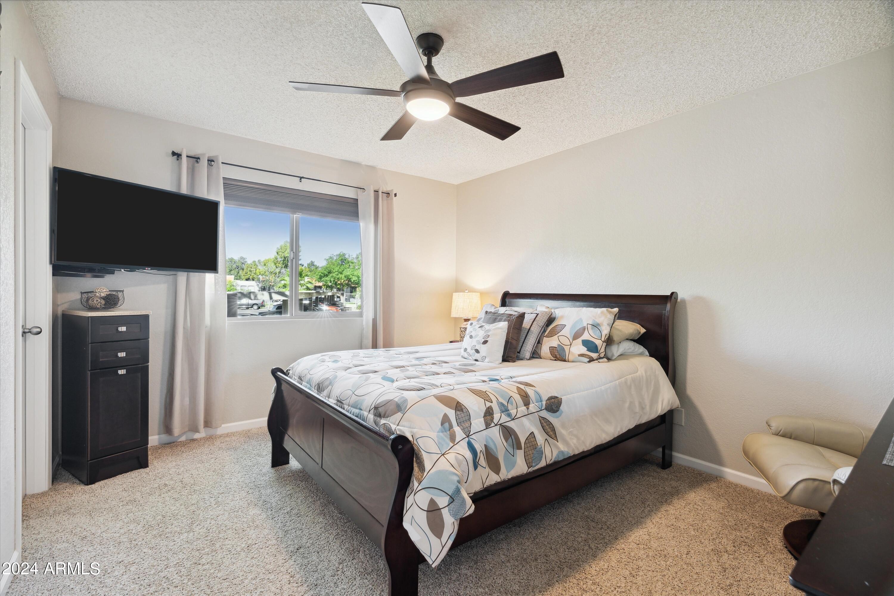 145 N 74TH Street, 112