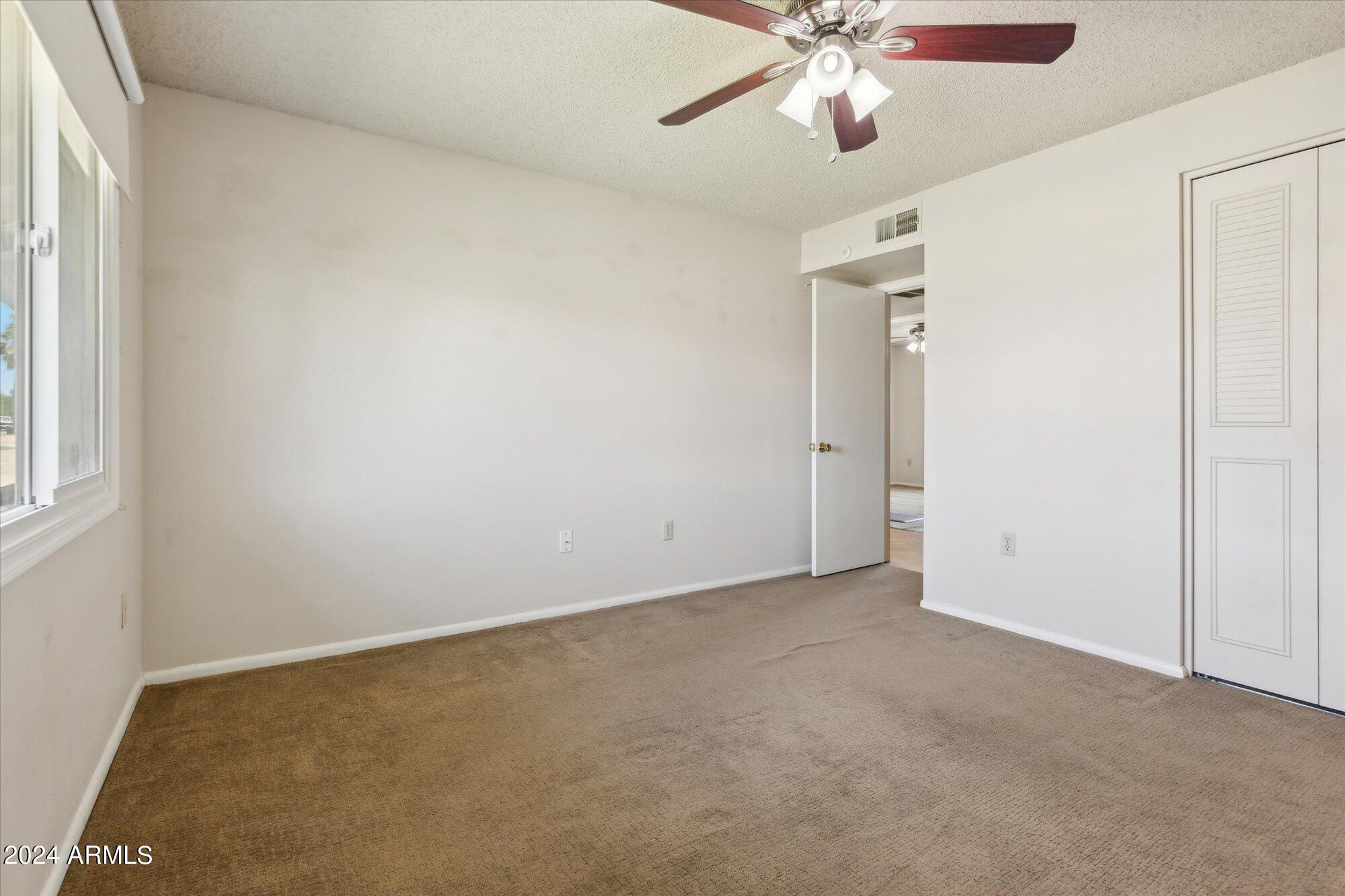 1707 W SURREY Avenue