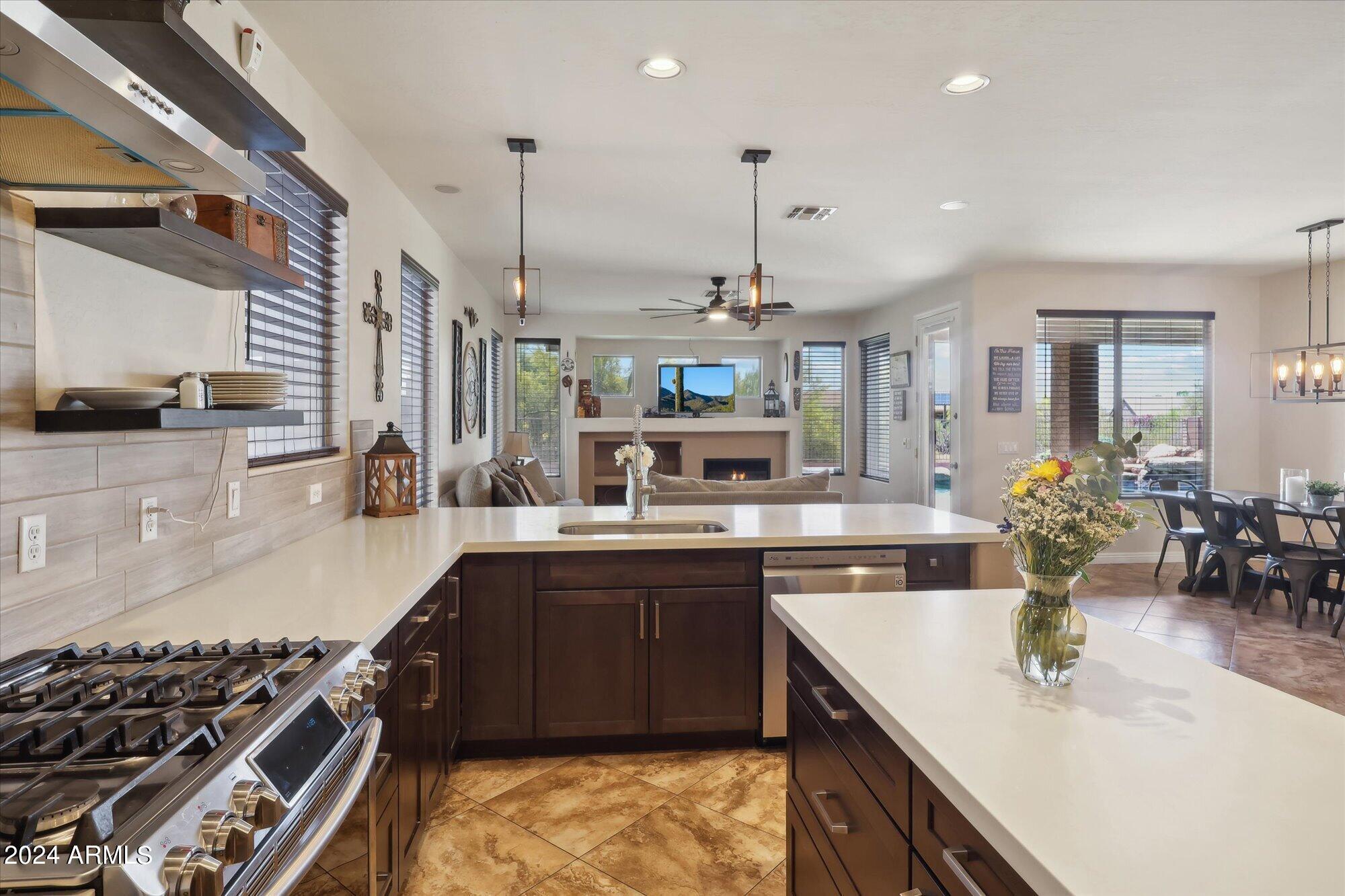 5025 E SLEEPY RANCH Road
