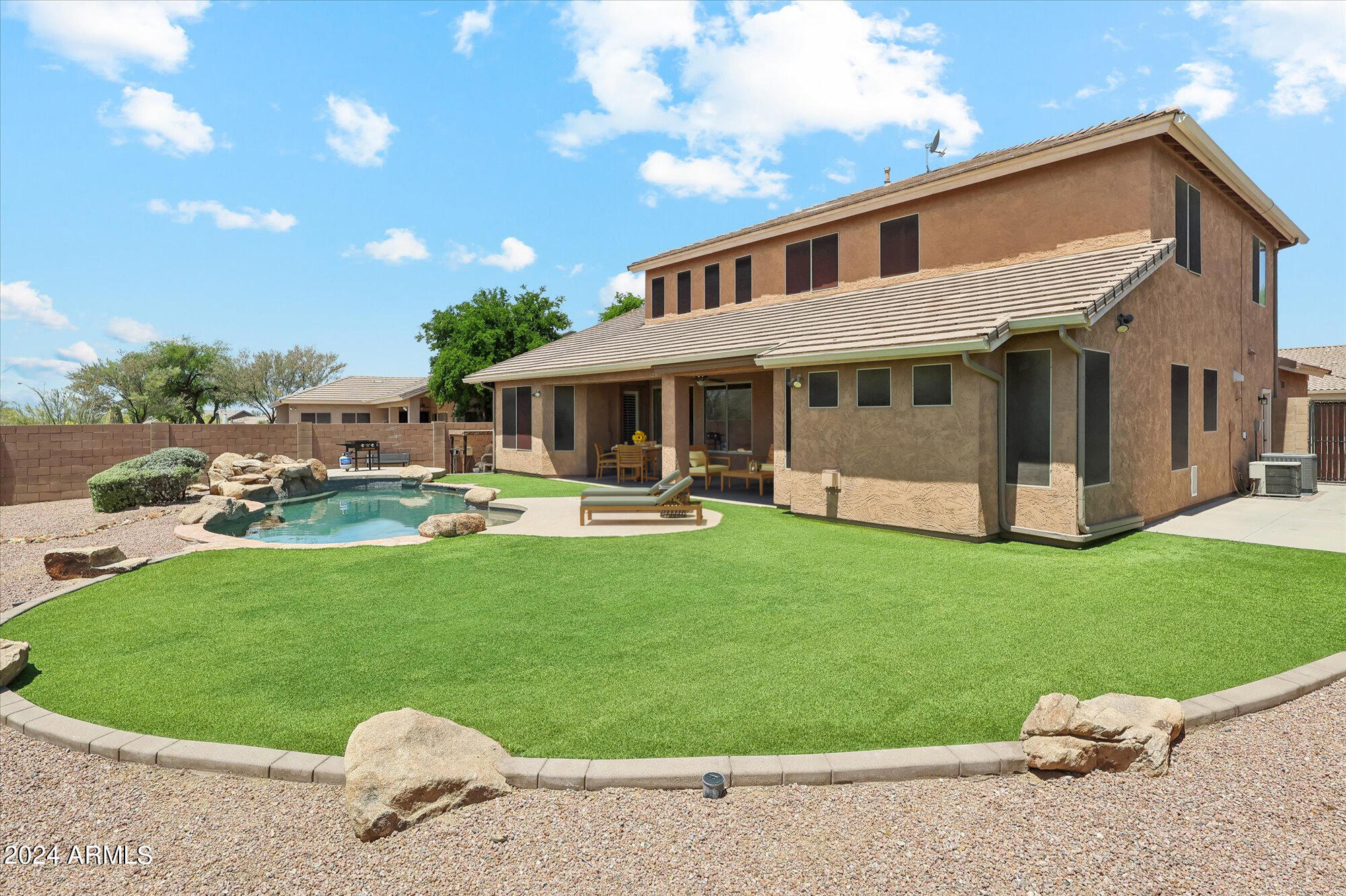 5025 E SLEEPY RANCH Road