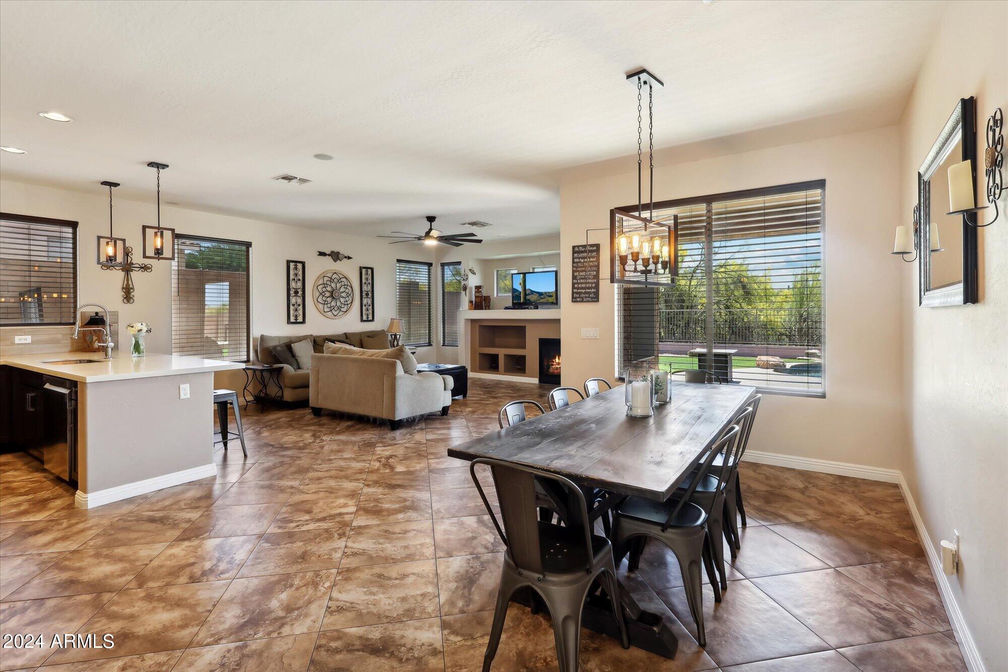 5025 E SLEEPY RANCH Road