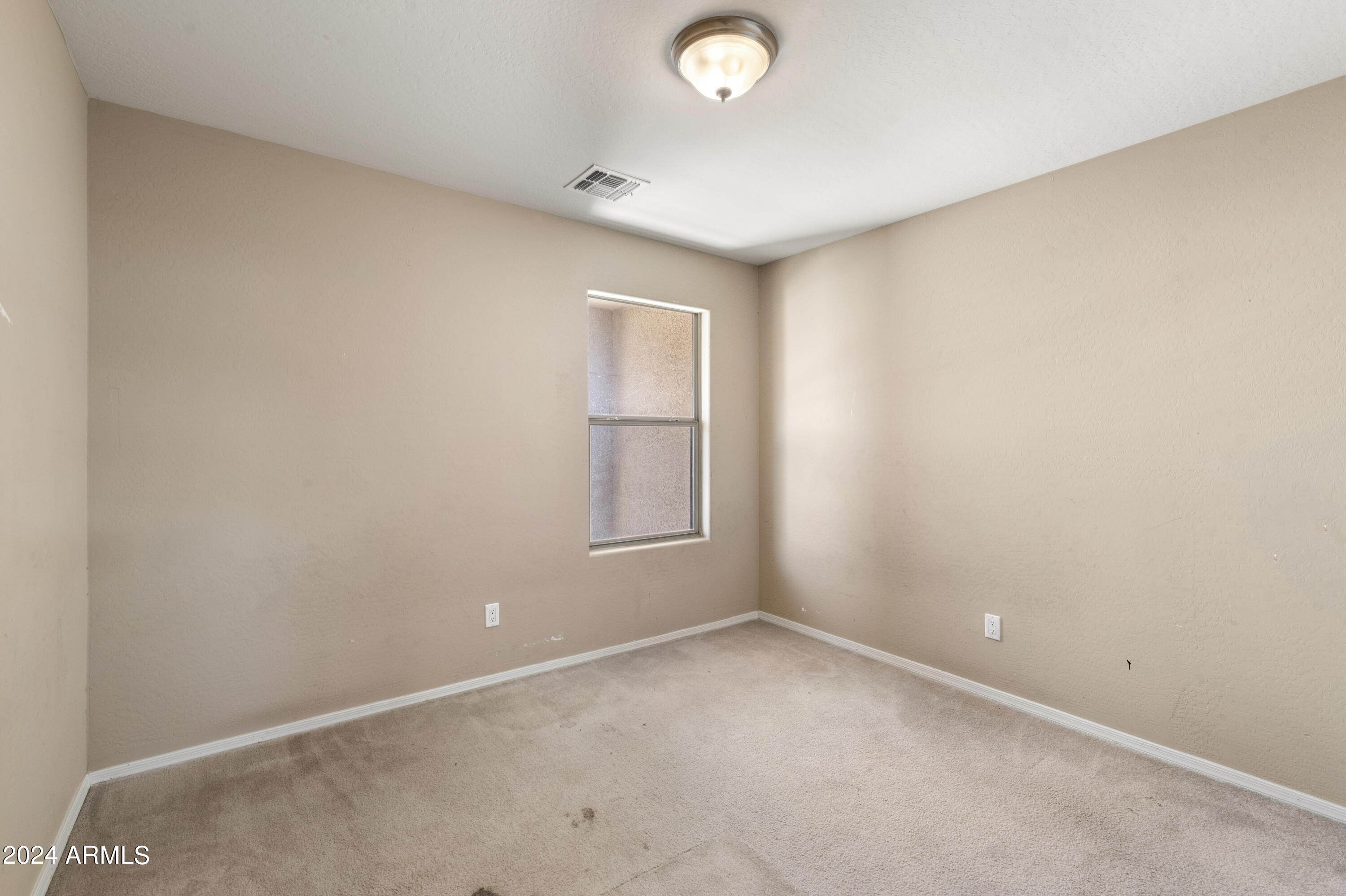 18466 W WESTFALL Way