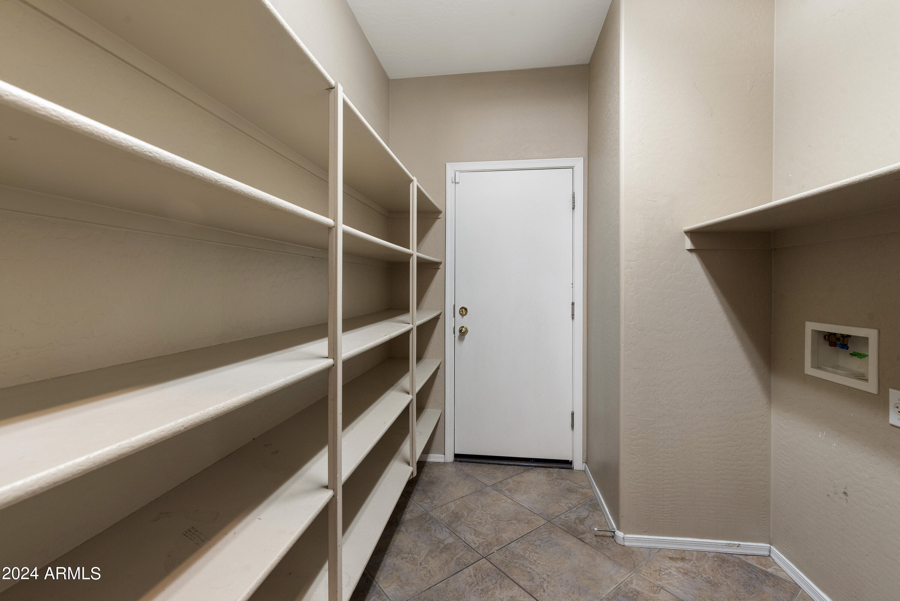 18466 W WESTFALL Way