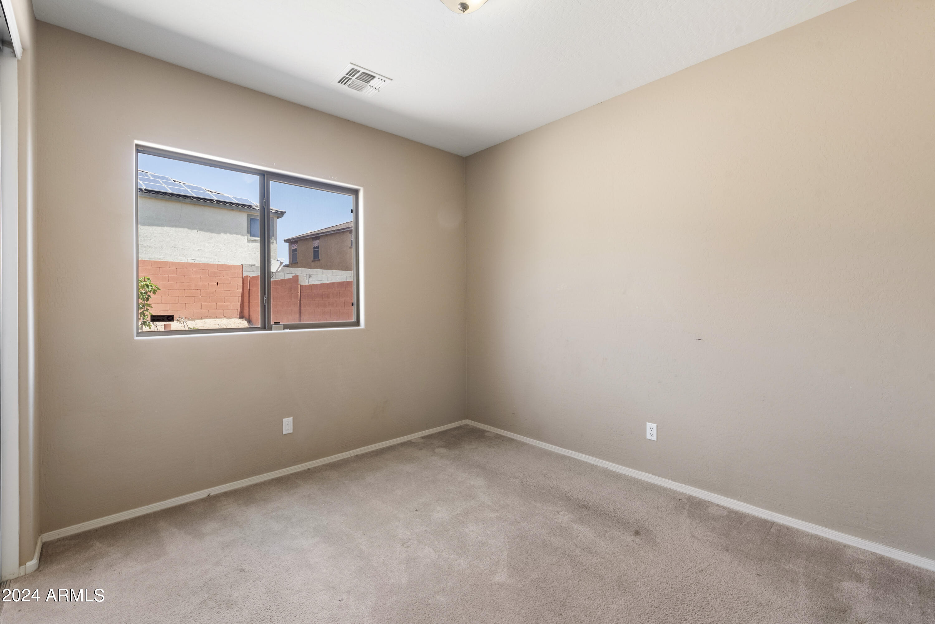 18466 W WESTFALL Way