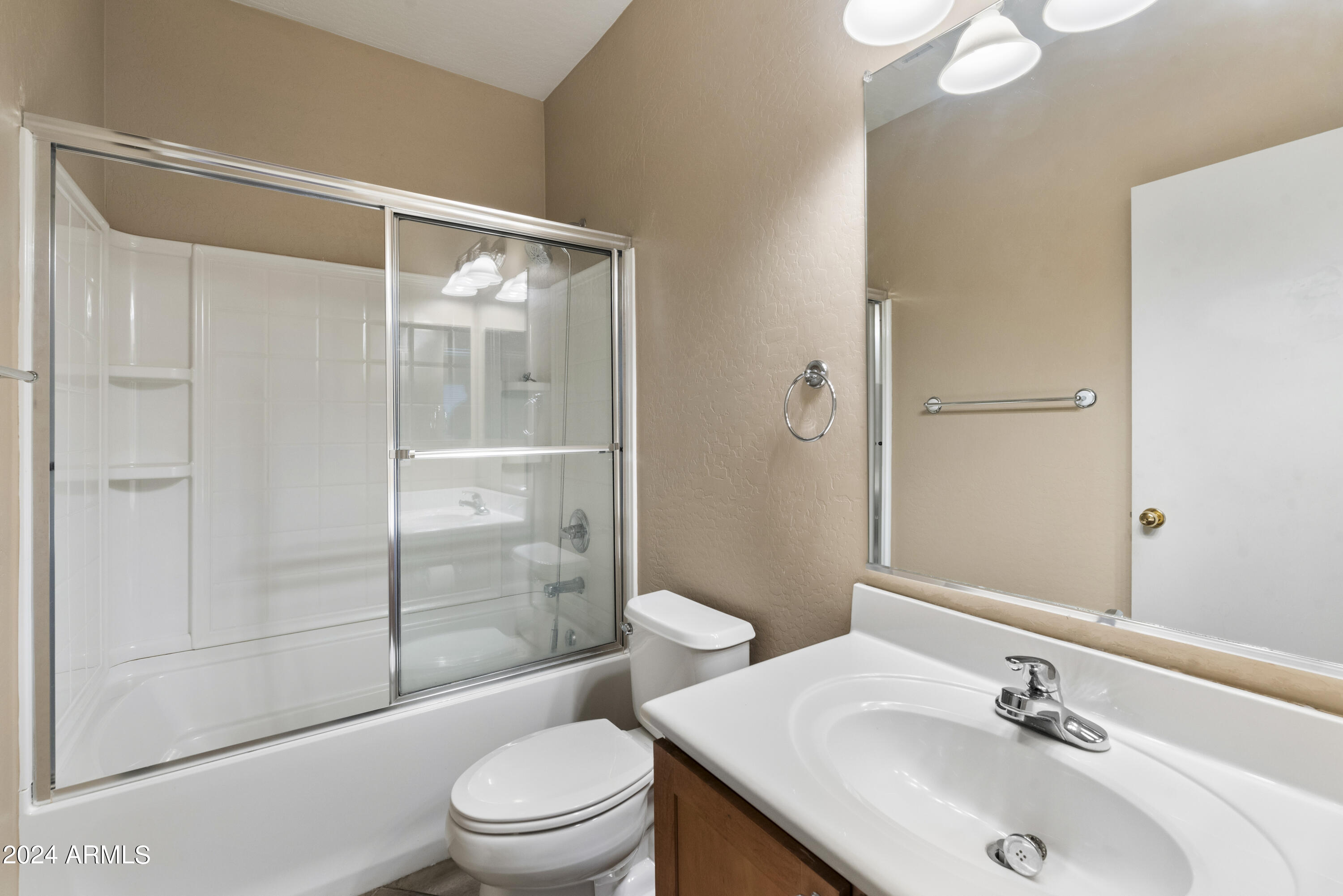 18466 W WESTFALL Way