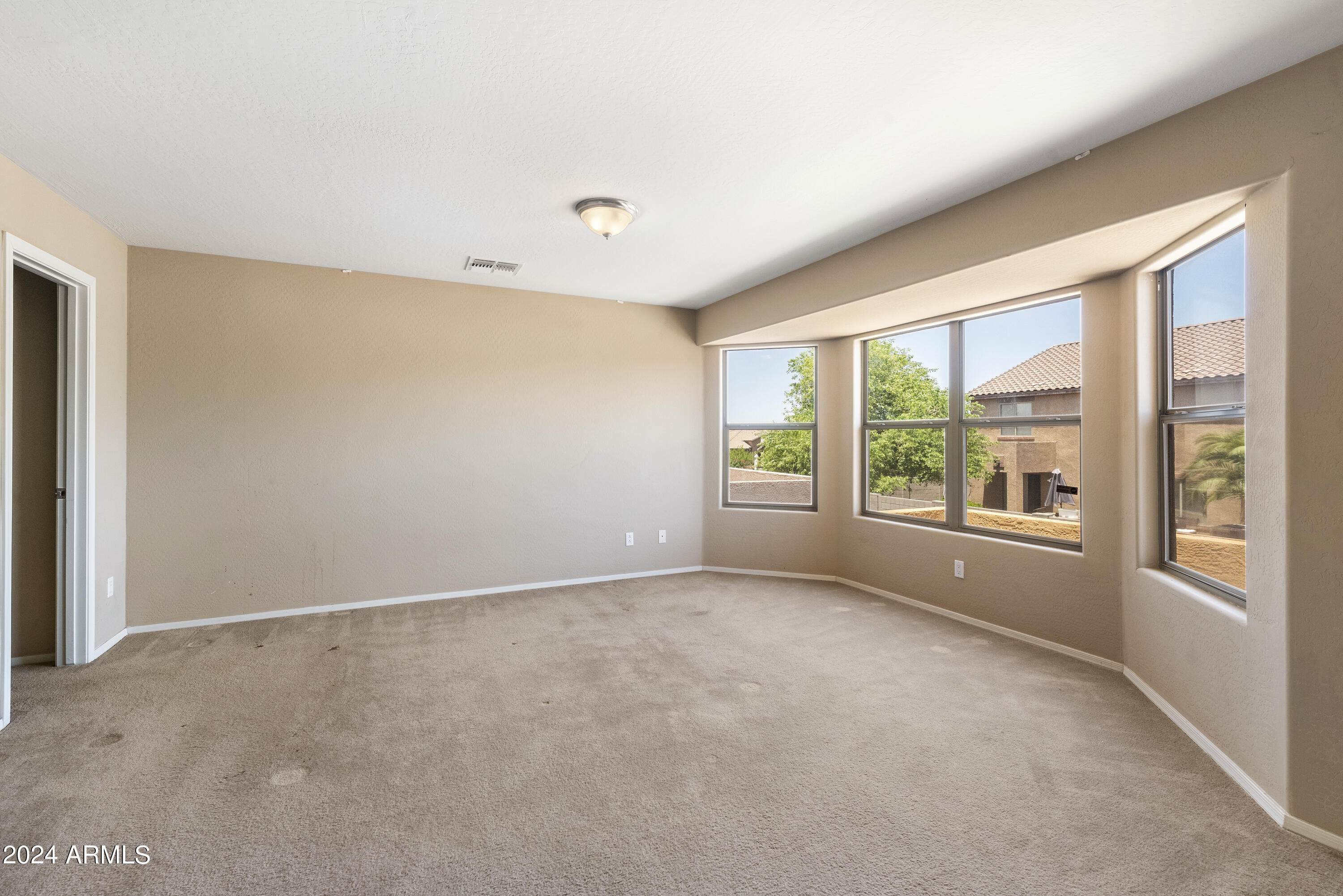 18466 W WESTFALL Way