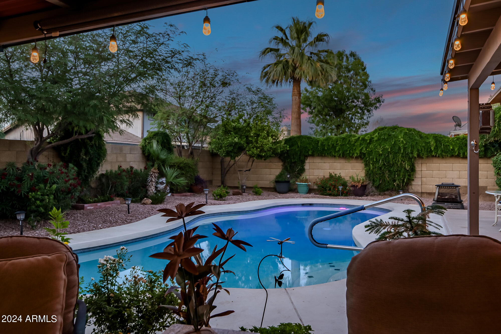 6310 W POINSETTIA Drive